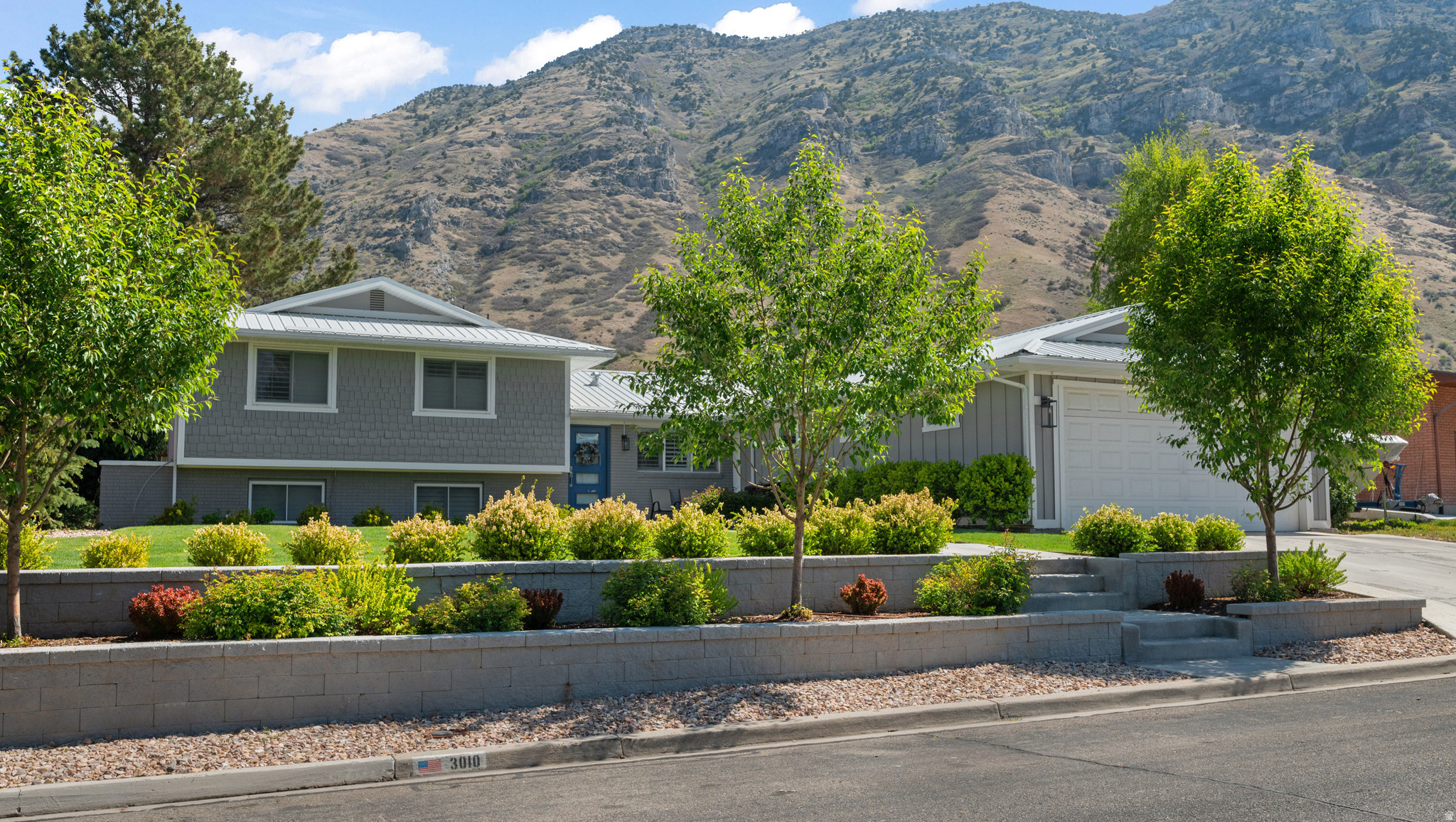 INDIAN HILLS - Residential