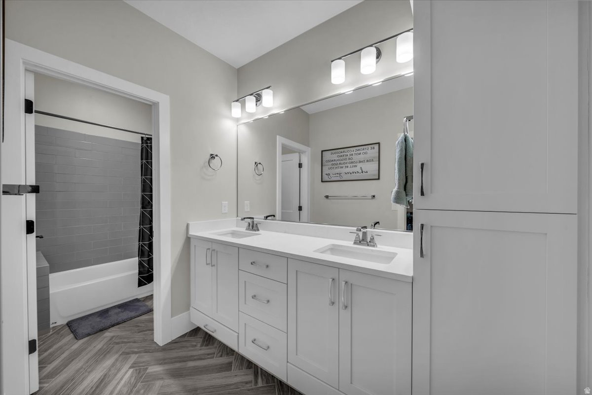 WINDSOR ESTATES AMD - Residential