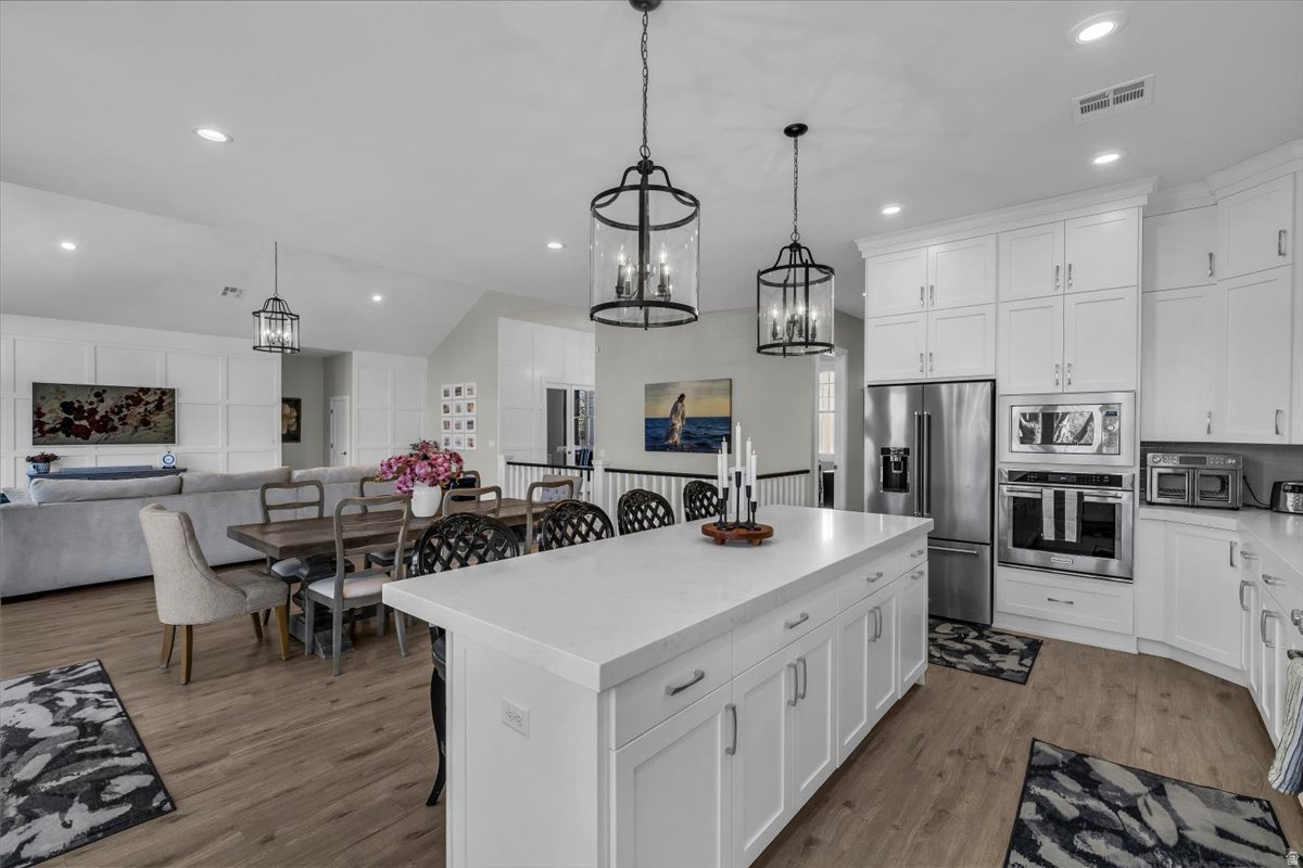 WINDSOR ESTATES AMD - Residential