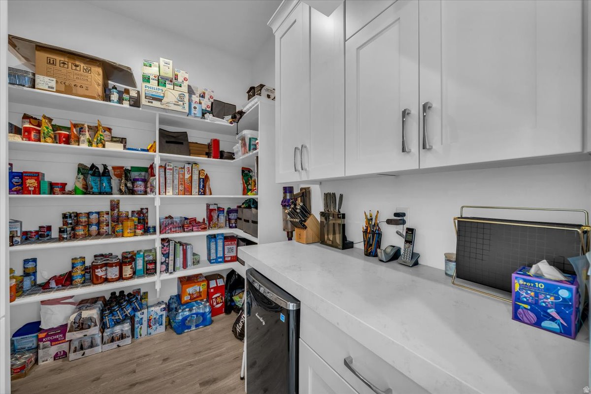 WINDSOR ESTATES AMD - Residential