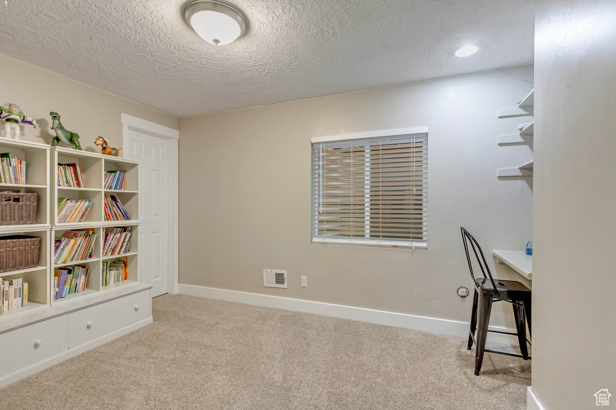 3311 N Redshoulder Dr, Layton, Utah image 38