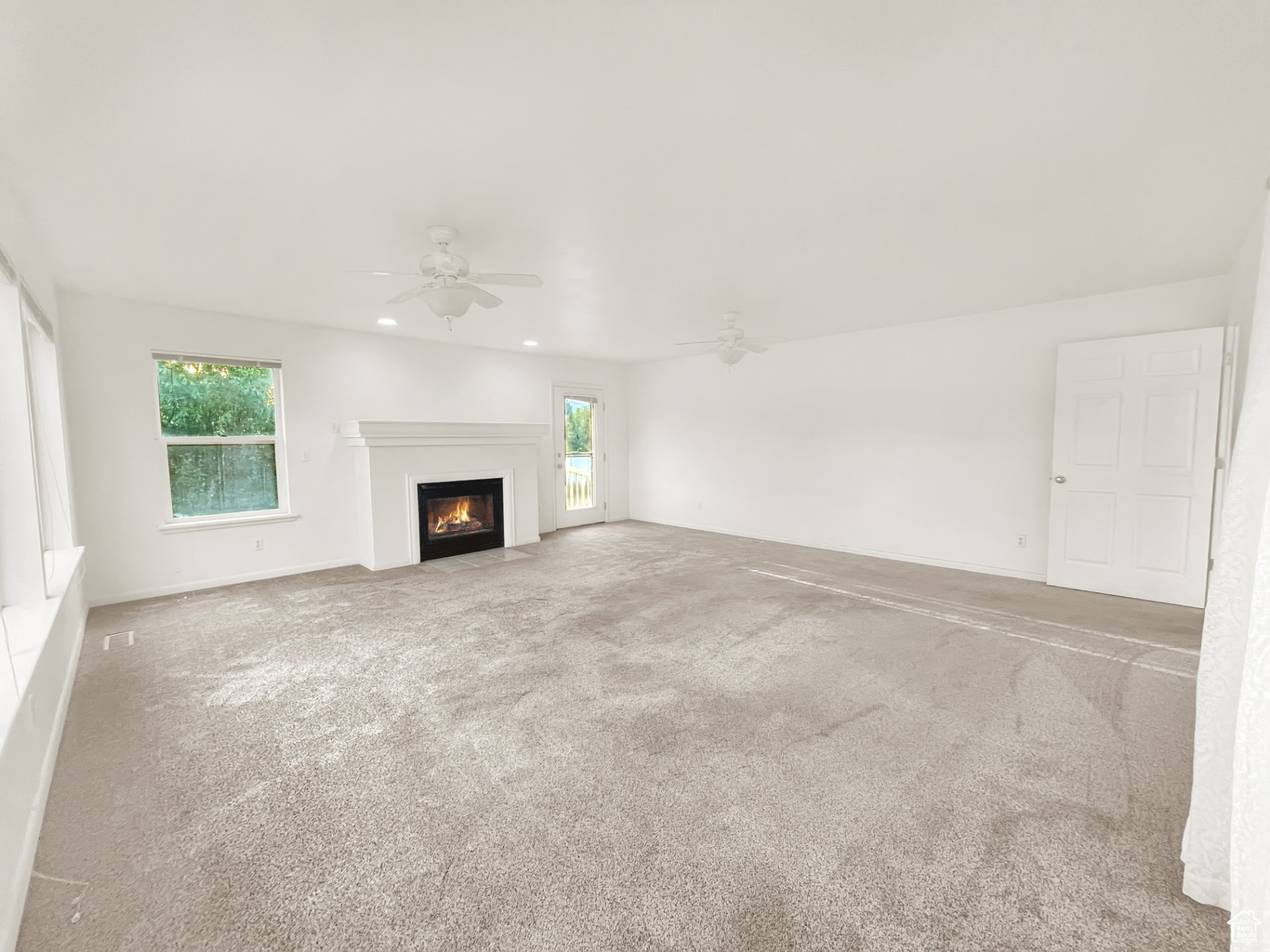 WOOD ESTATES - Residential