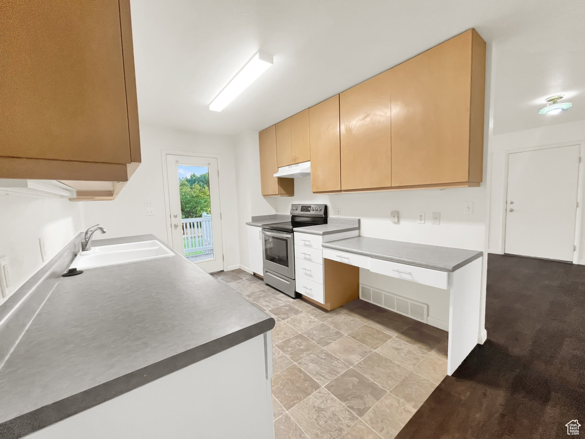 WOOD ESTATES - Residential