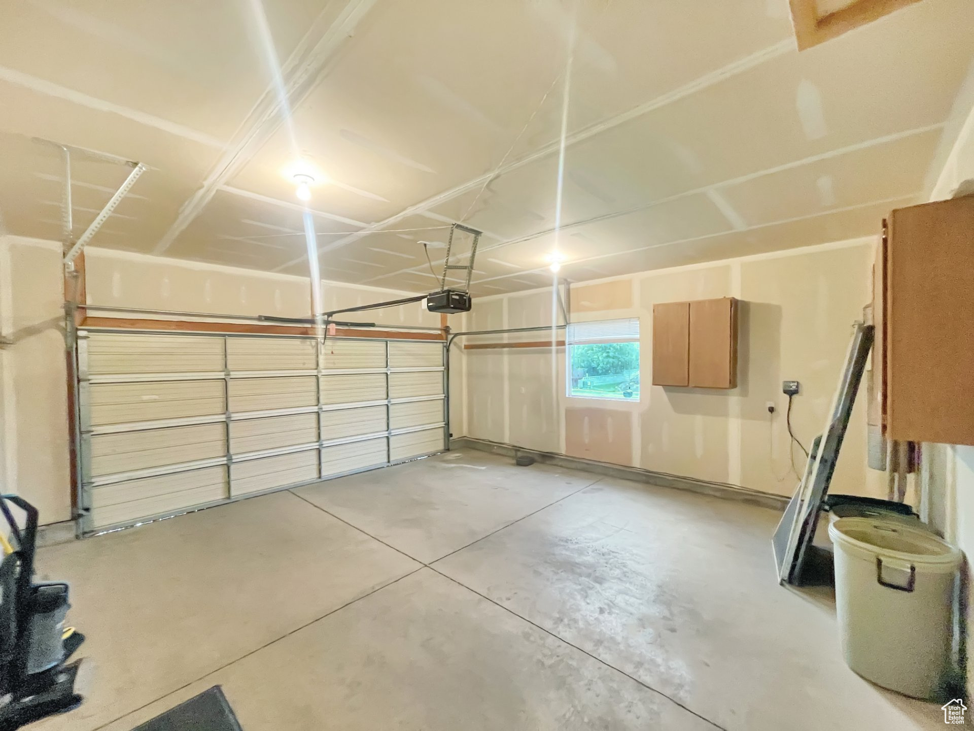 WOOD ESTATES - Residential