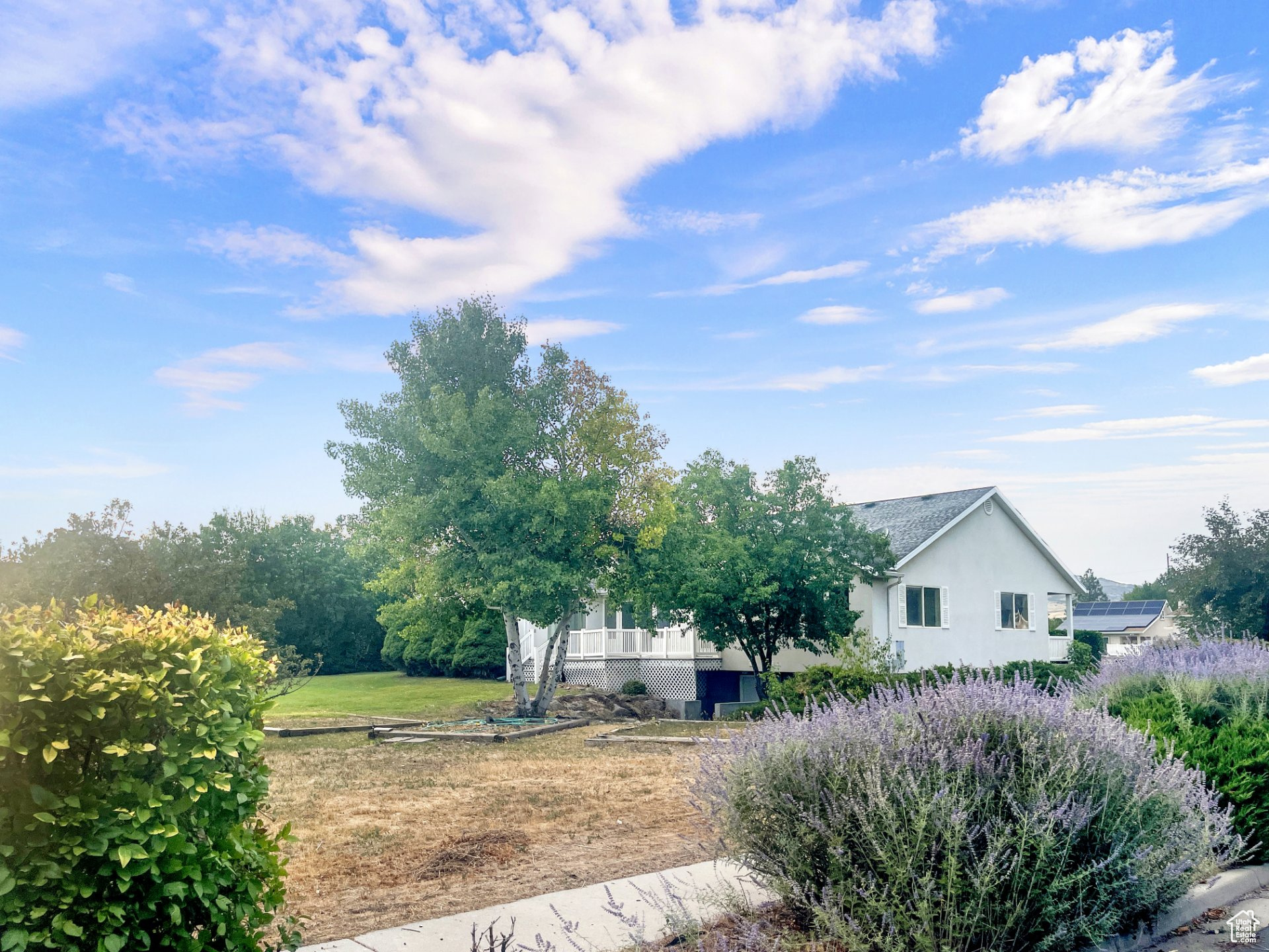 WOOD ESTATES - Residential