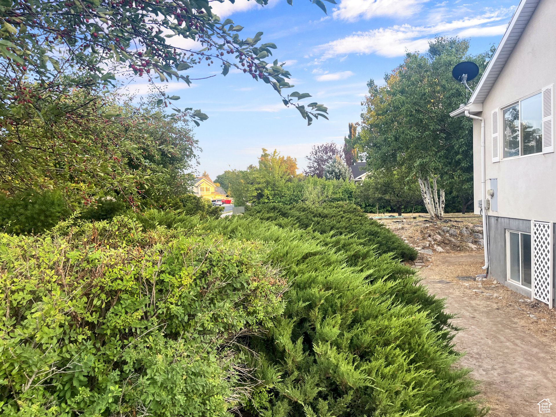 WOOD ESTATES - Residential