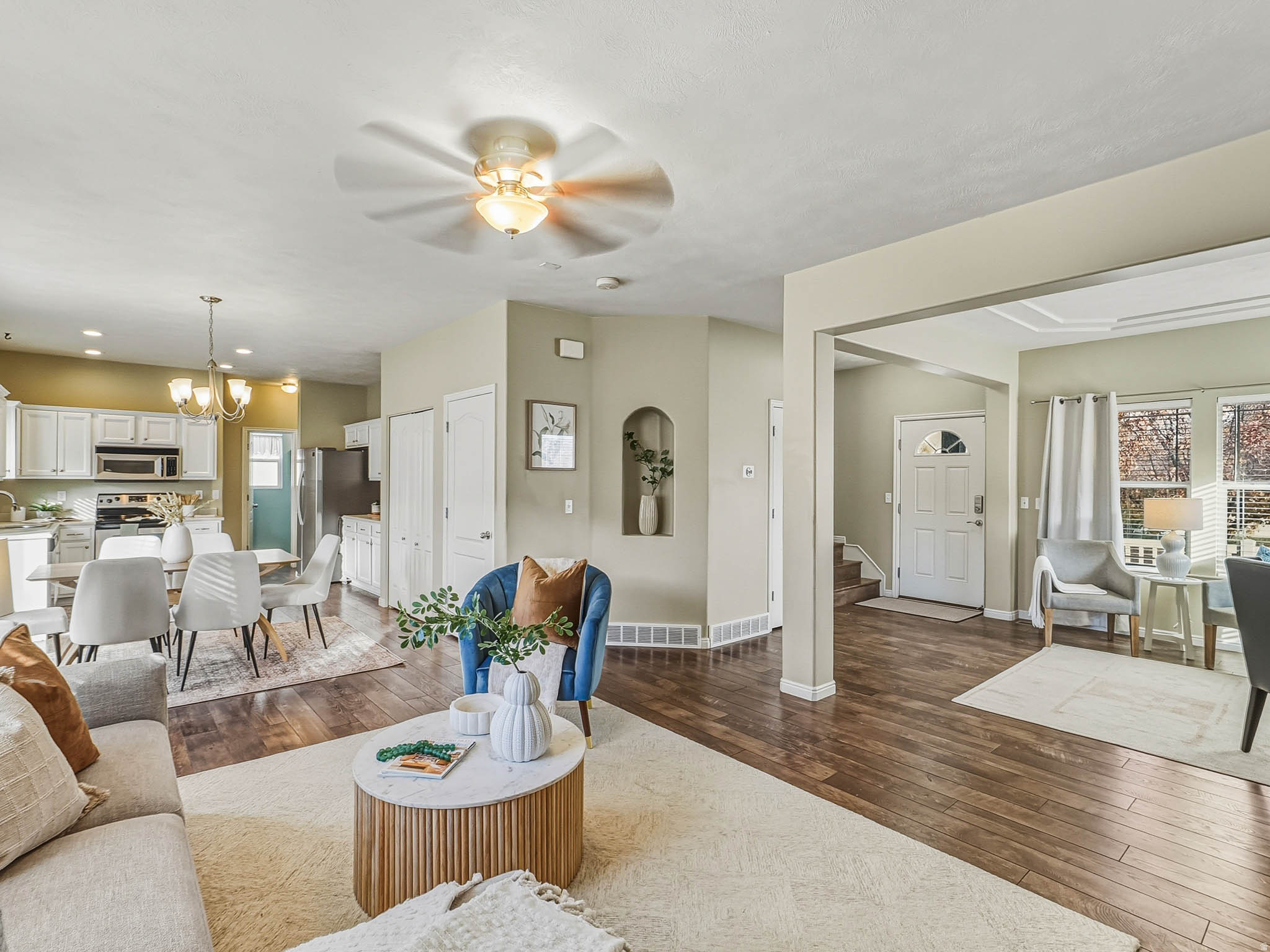 MEADOWS - Residential