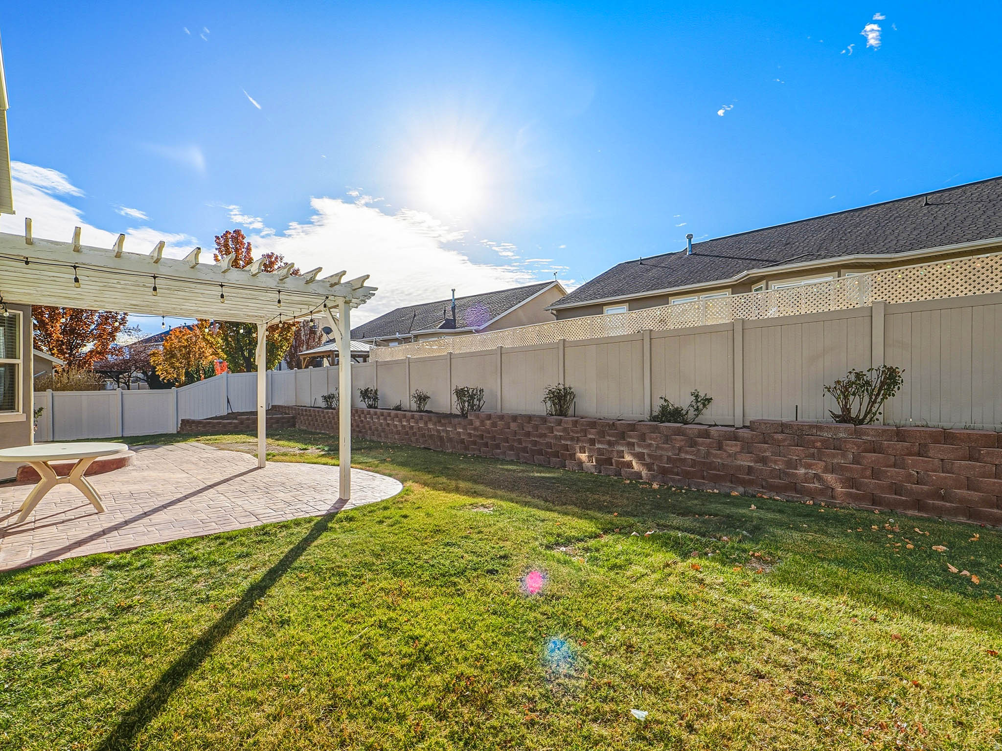 MEADOWS - Residential