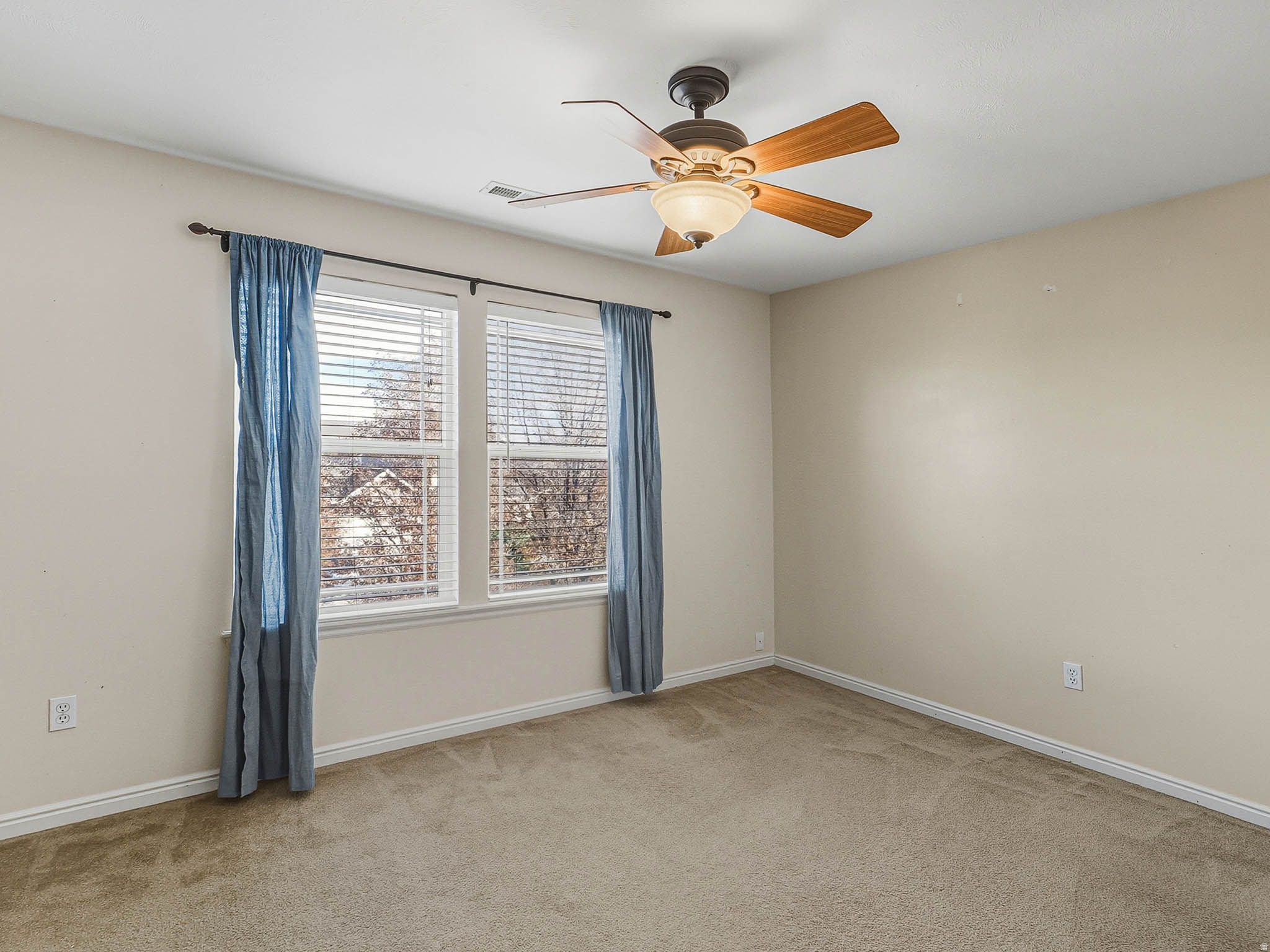 MEADOWS - Residential