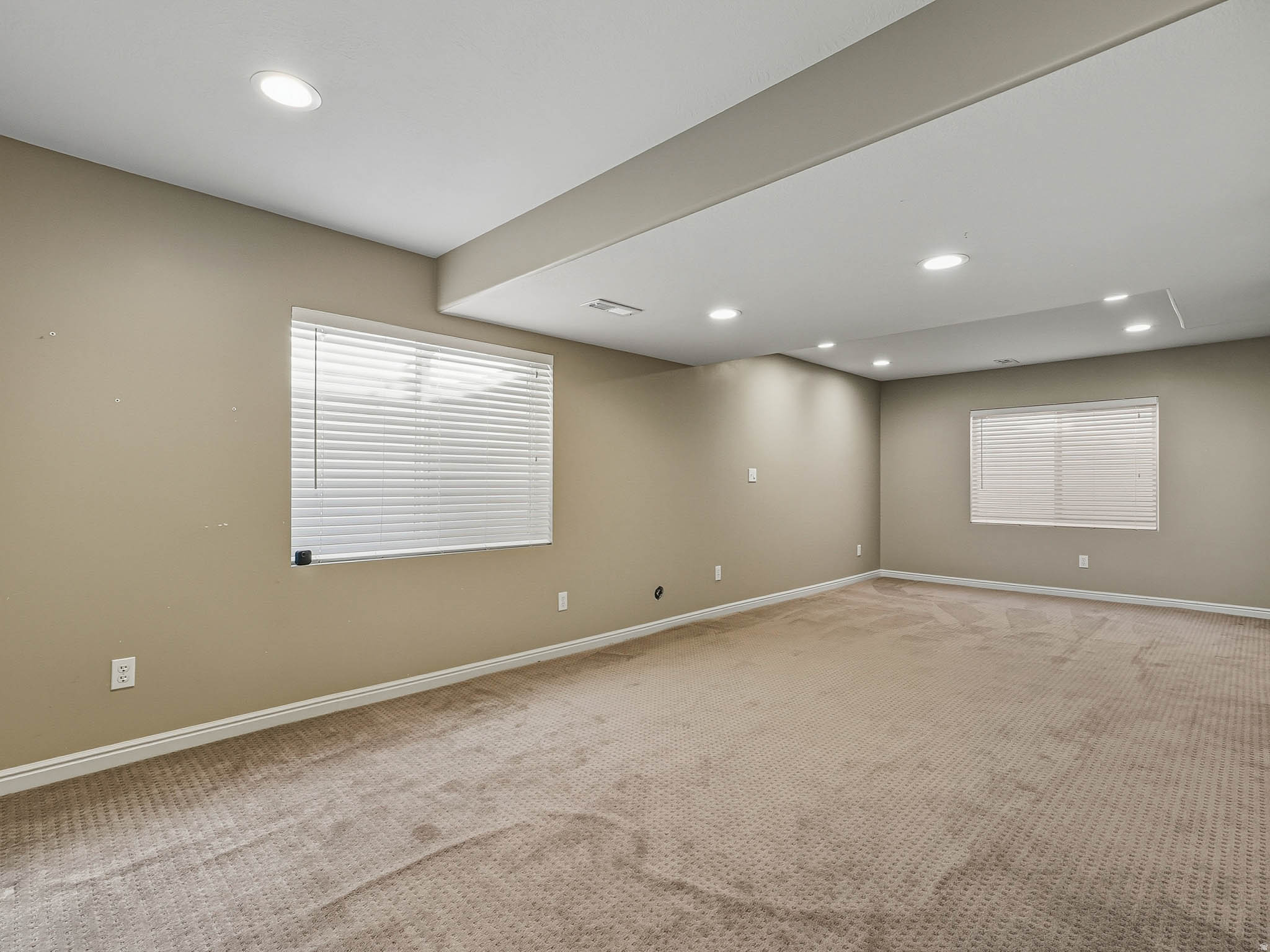 MEADOWS - Residential