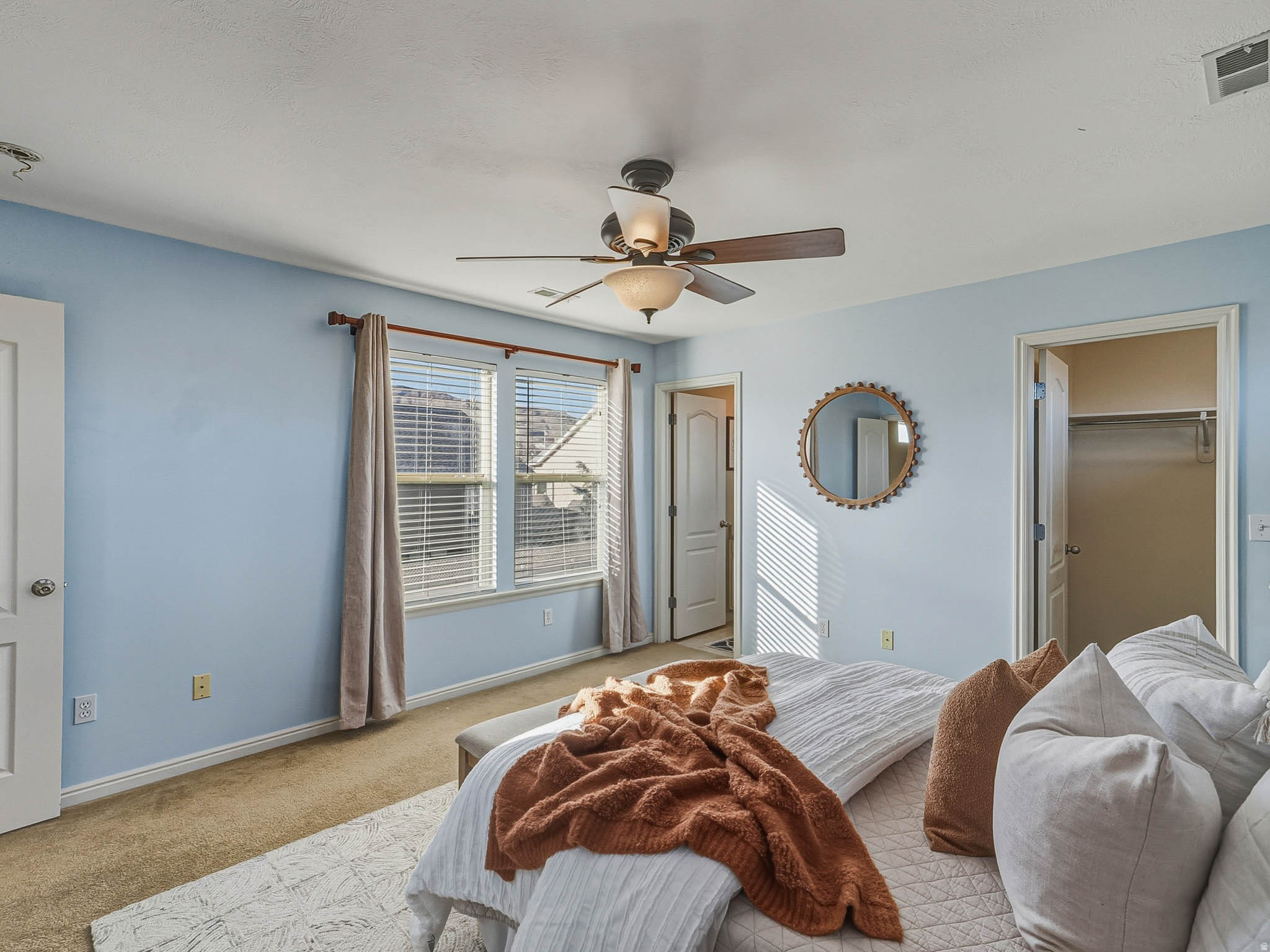 MEADOWS - Residential