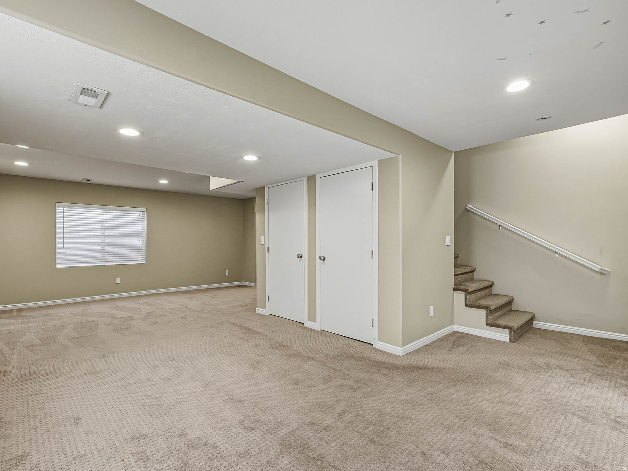 MEADOWS - Residential