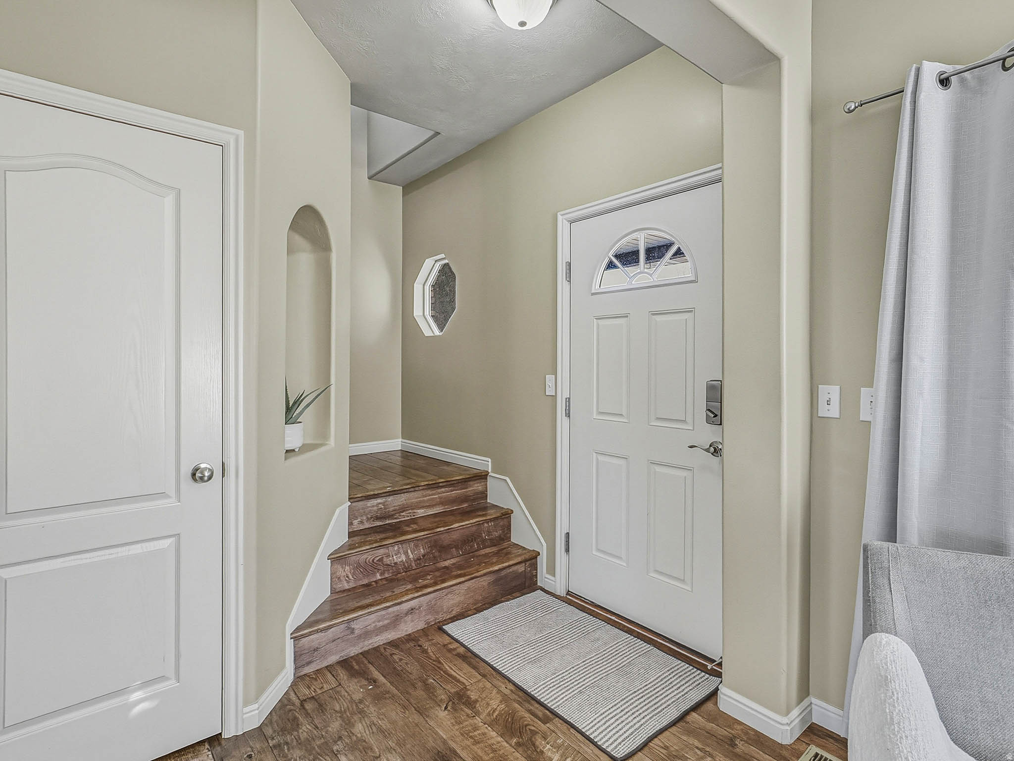 MEADOWS - Residential