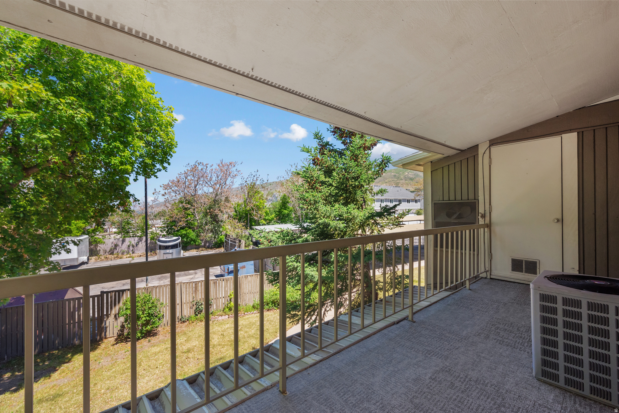 THREE FOUNTAINS - Residential