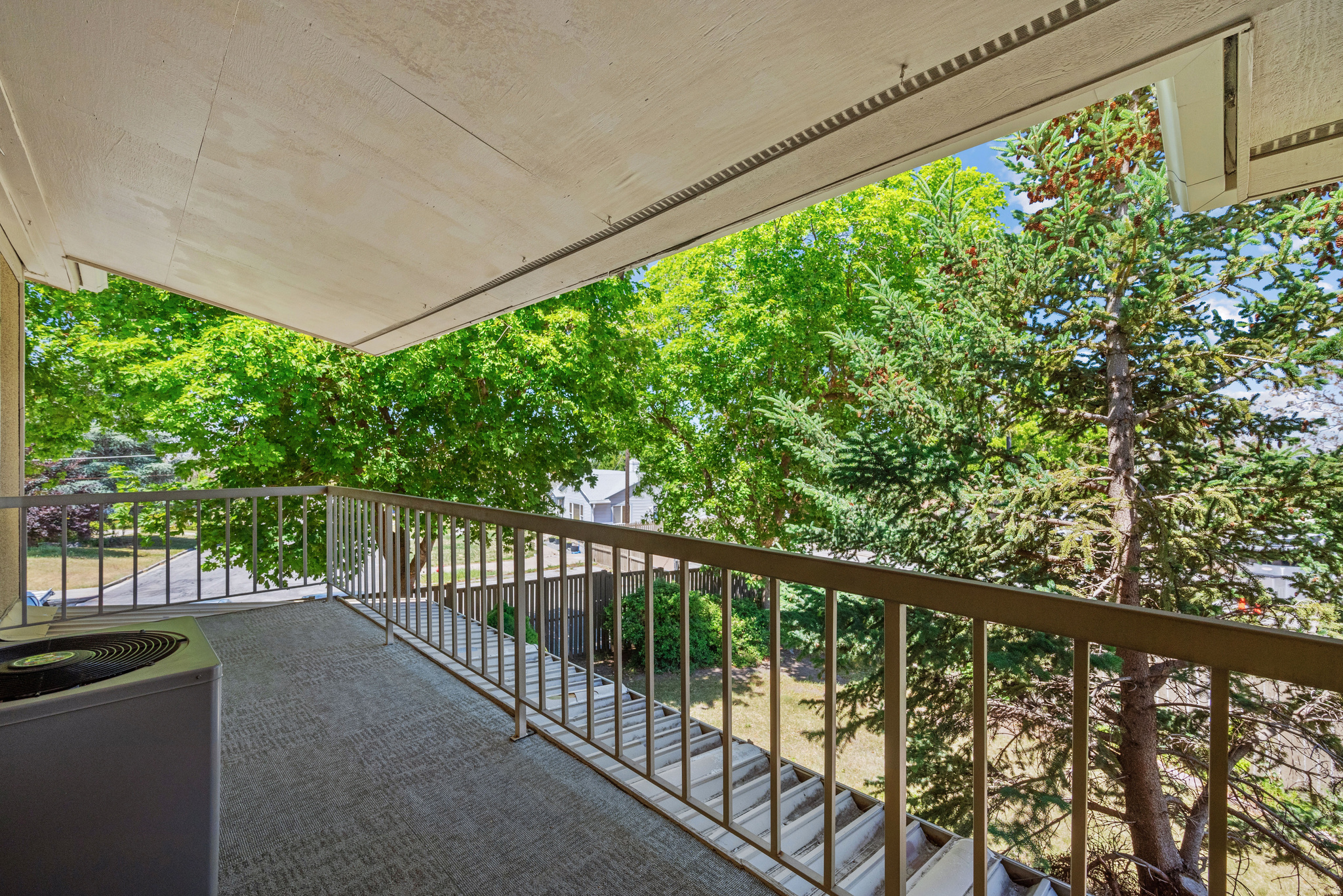THREE FOUNTAINS - Residential