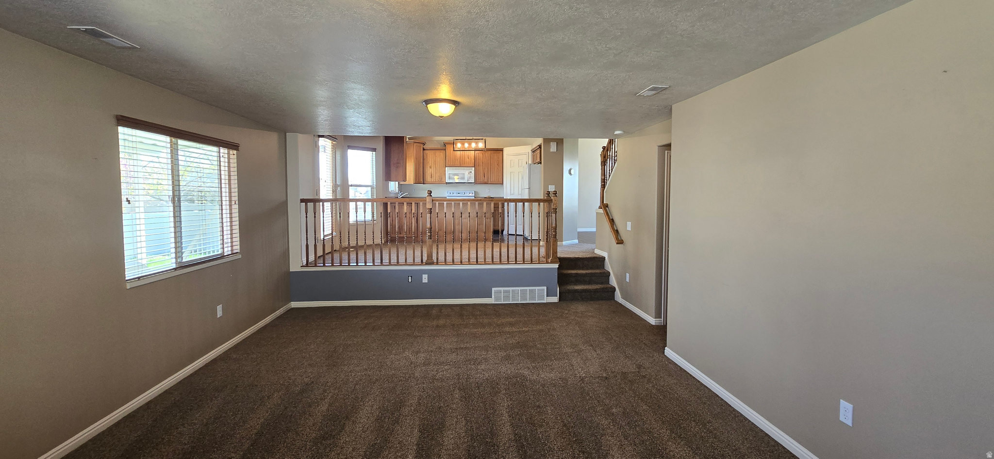 CHELSIE PARK EAST - Residential