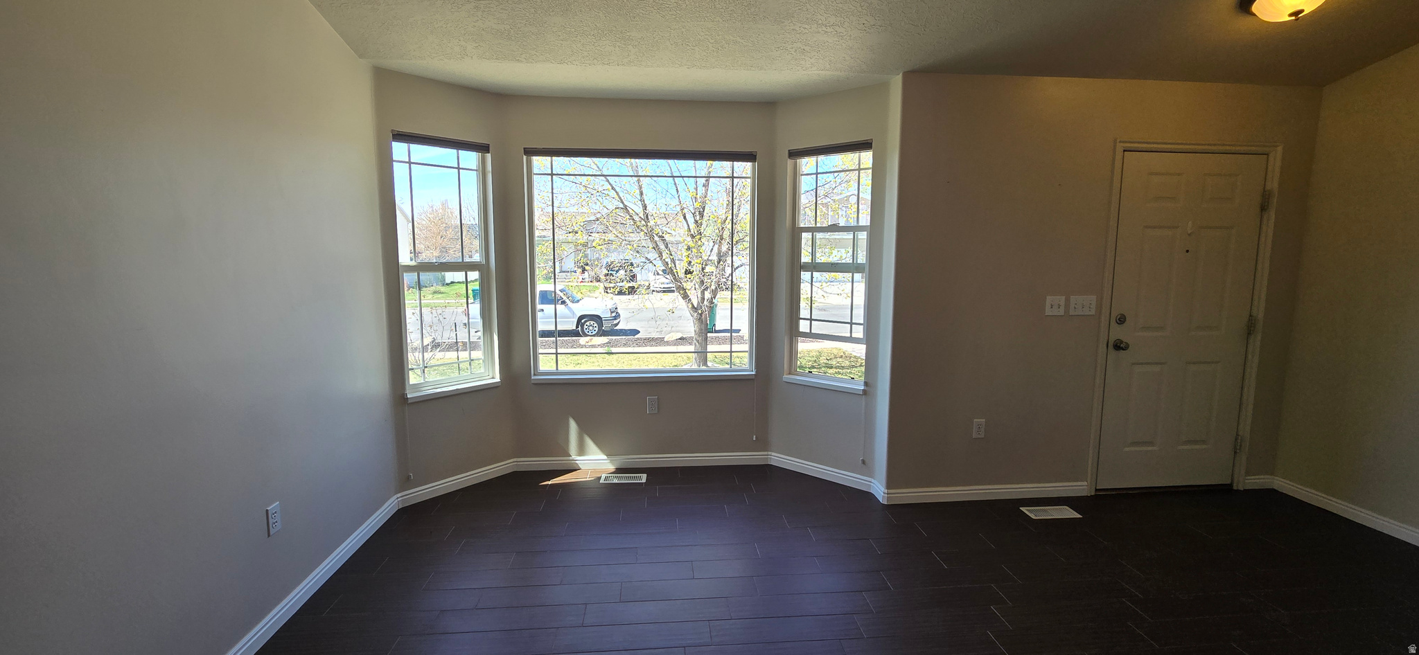 CHELSIE PARK EAST - Residential