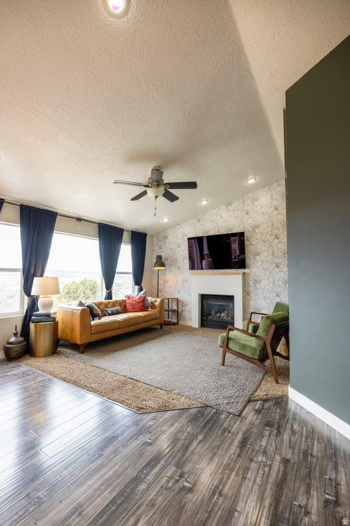 WEST VIEW ESTATES SUBDIVISION - Residential