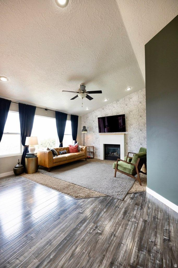 WEST VIEW ESTATES SUBDIVISION - Residential