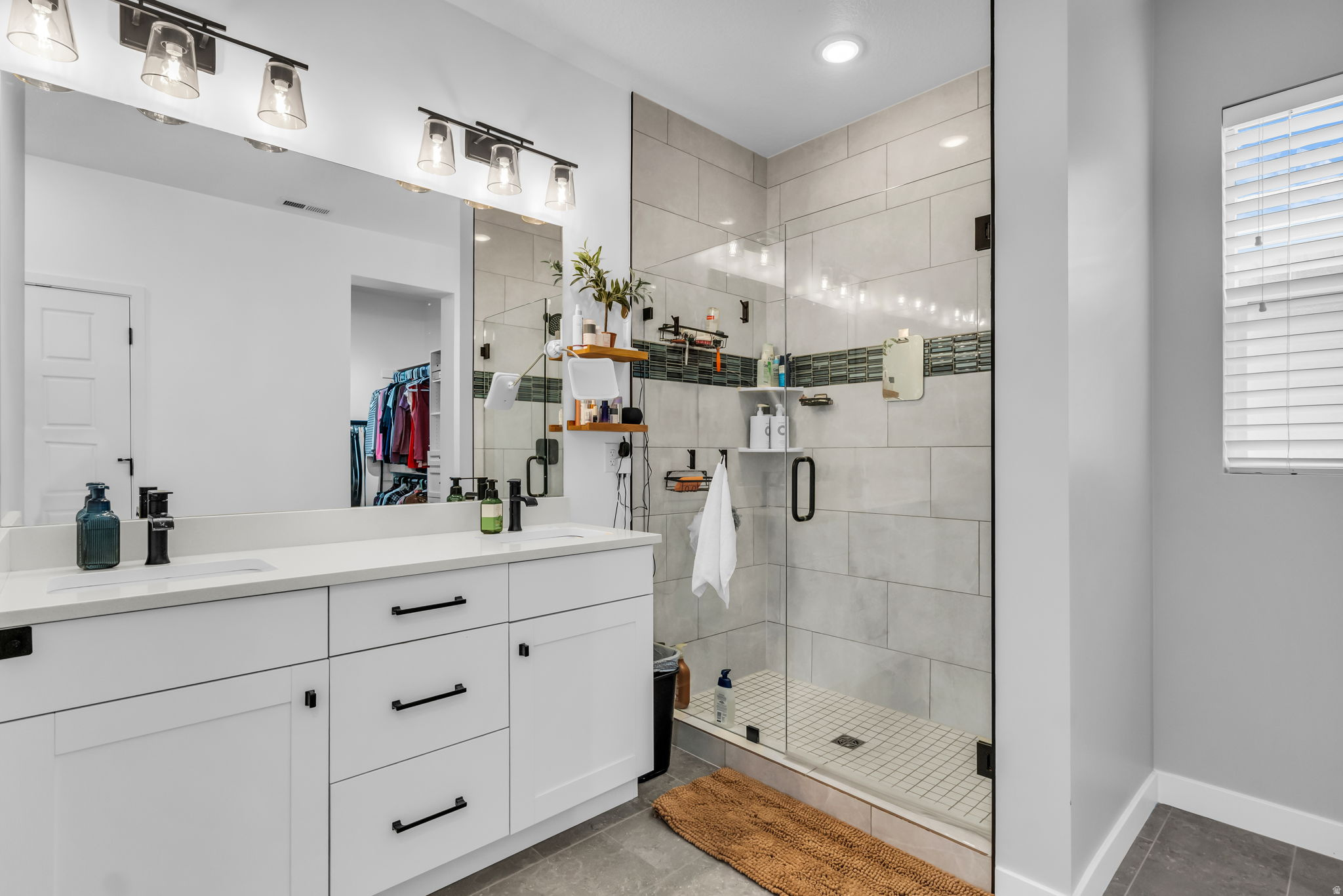 HOLBROOK FARMS - Residential