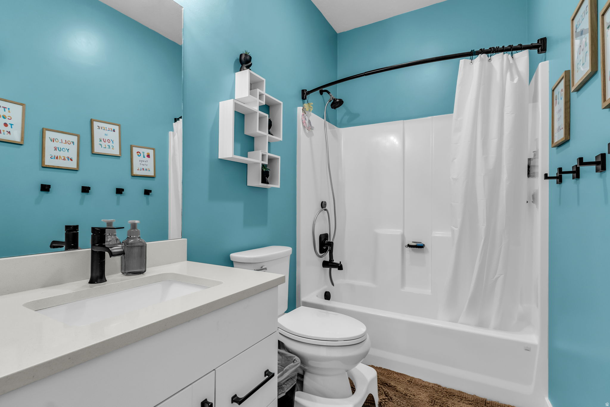 HOLBROOK FARMS - Residential