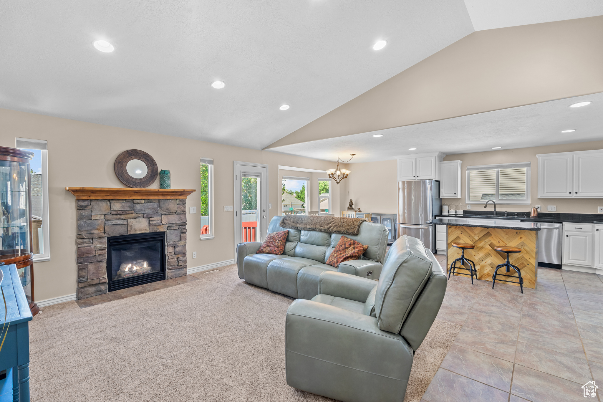 SILVER SPRINGS - Residential