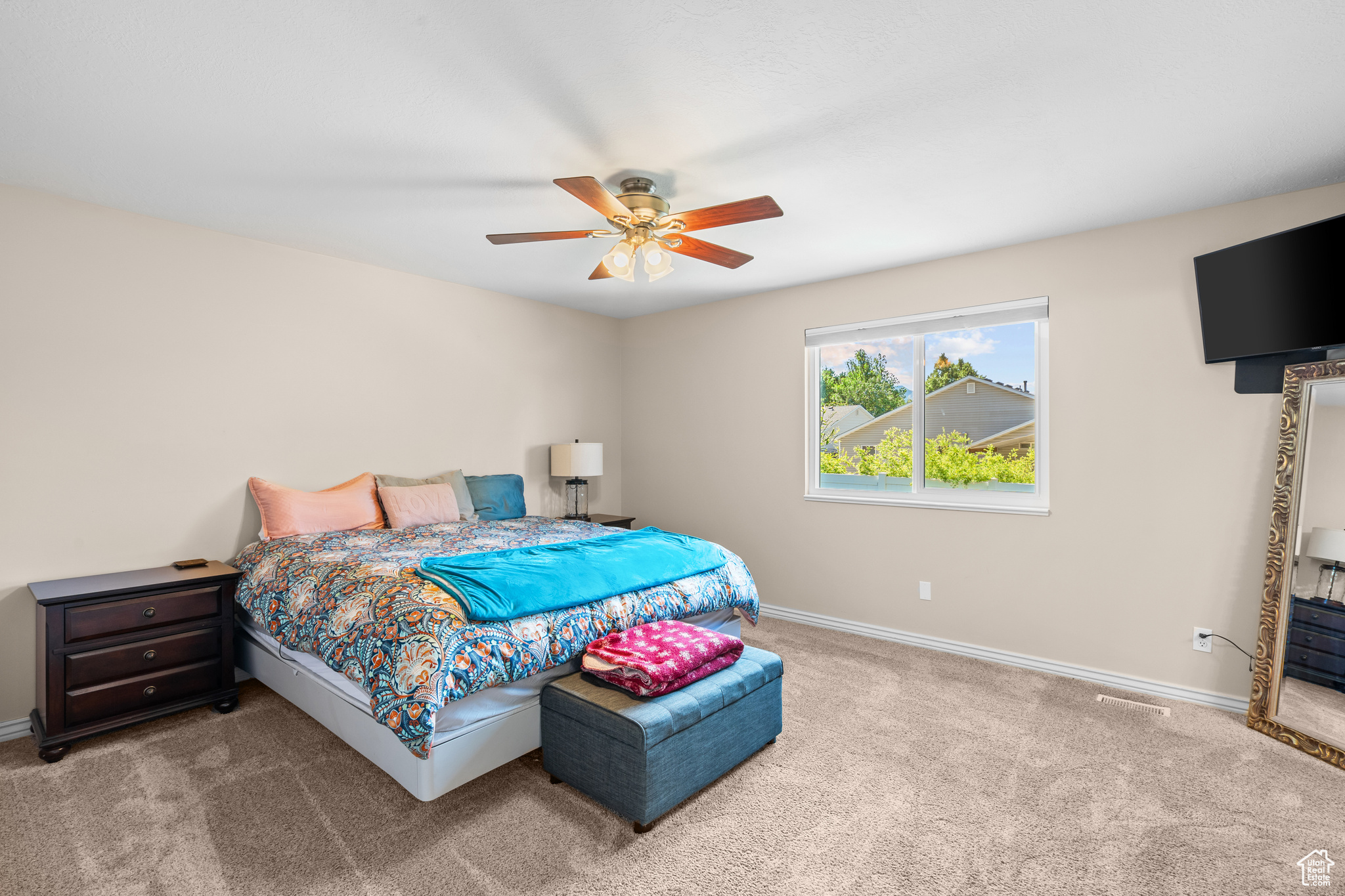 SILVER SPRINGS - Residential