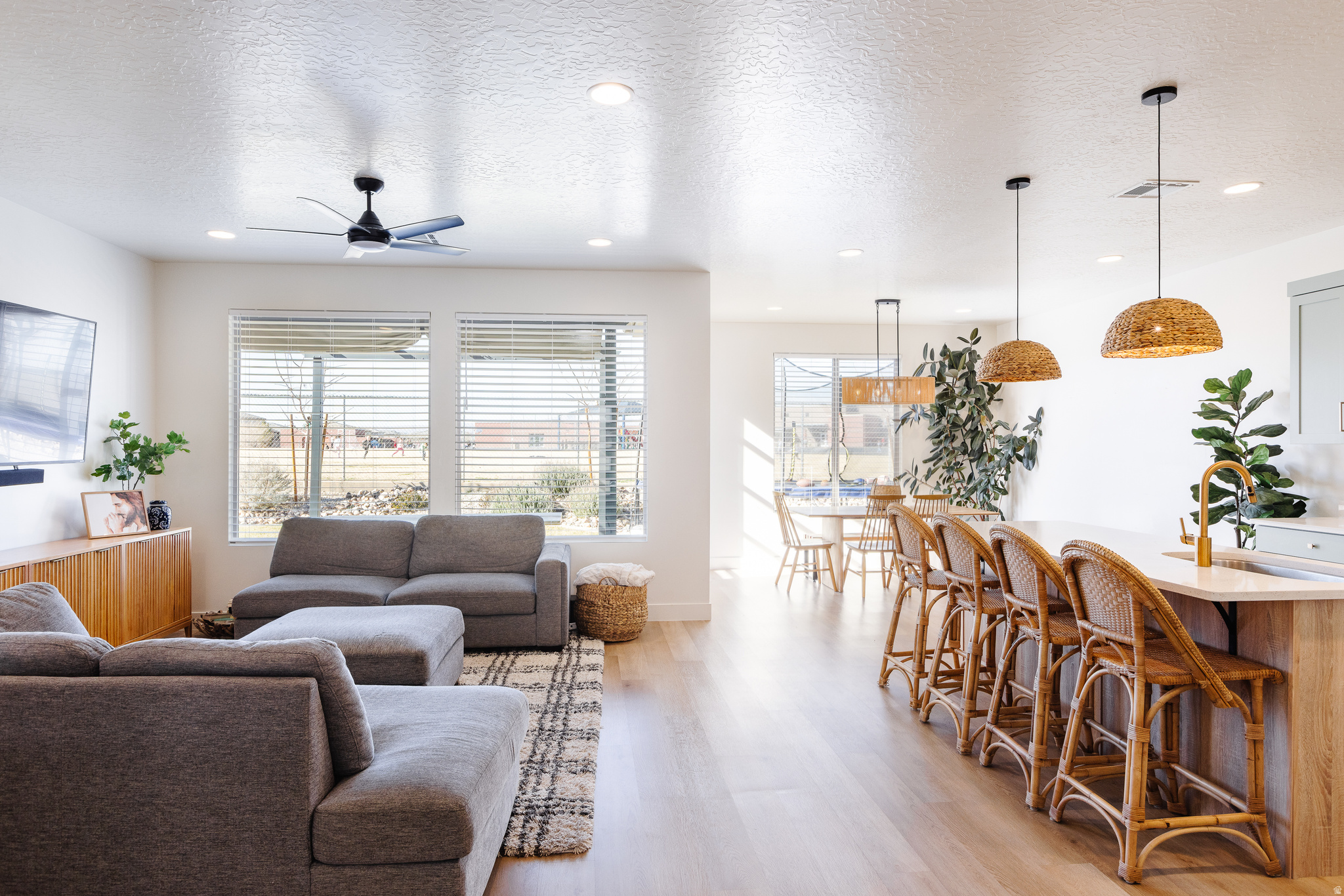 RED PINE 1 - Residential