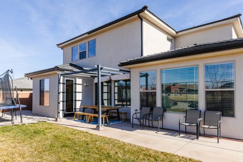 Tiny photo for 2998 S 3430 E, Saint George, UT 84790 (MLS # 2131253)