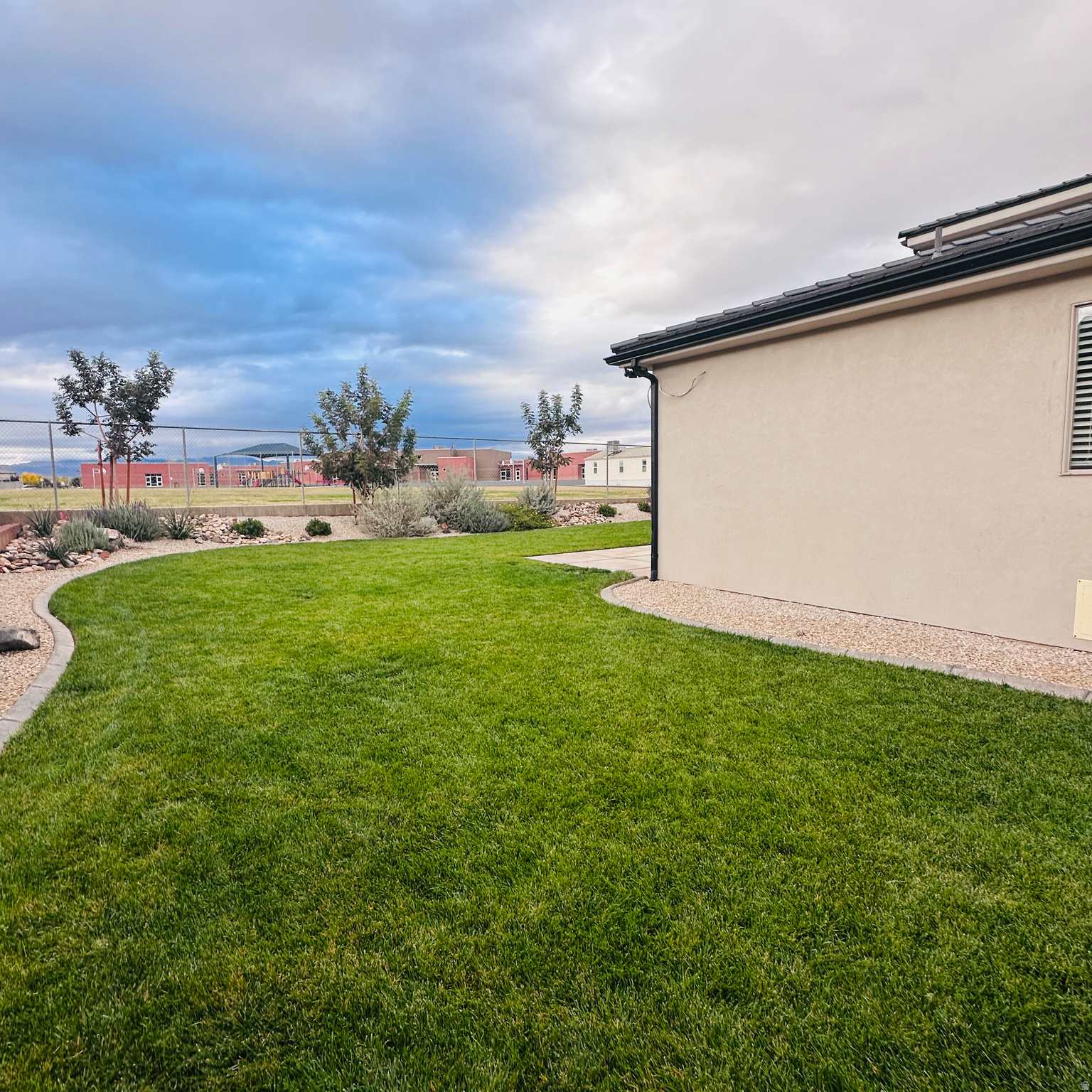 RED PINE 1 - Residential