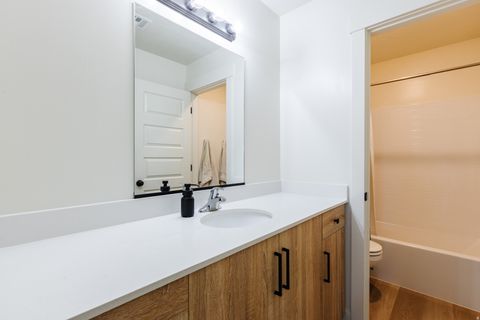 Tiny photo for 2998 S 3430 E, Saint George, UT 84790 (MLS # 2131253)