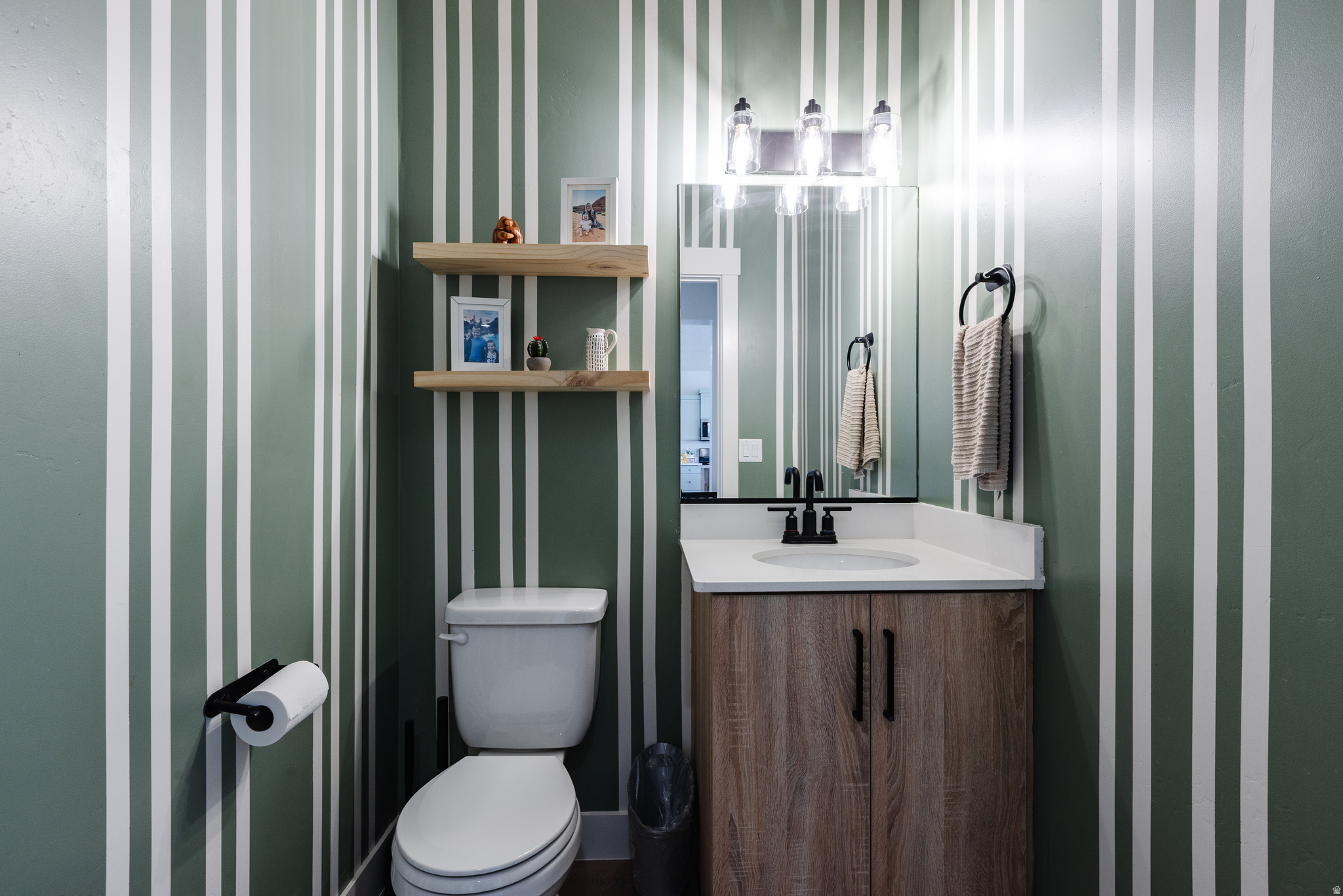 RED PINE 1 - Residential