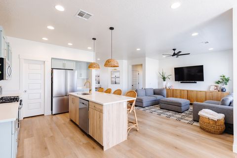 Tiny photo for 2998 S 3430 E, Saint George, UT 84790 (MLS # 2131253)