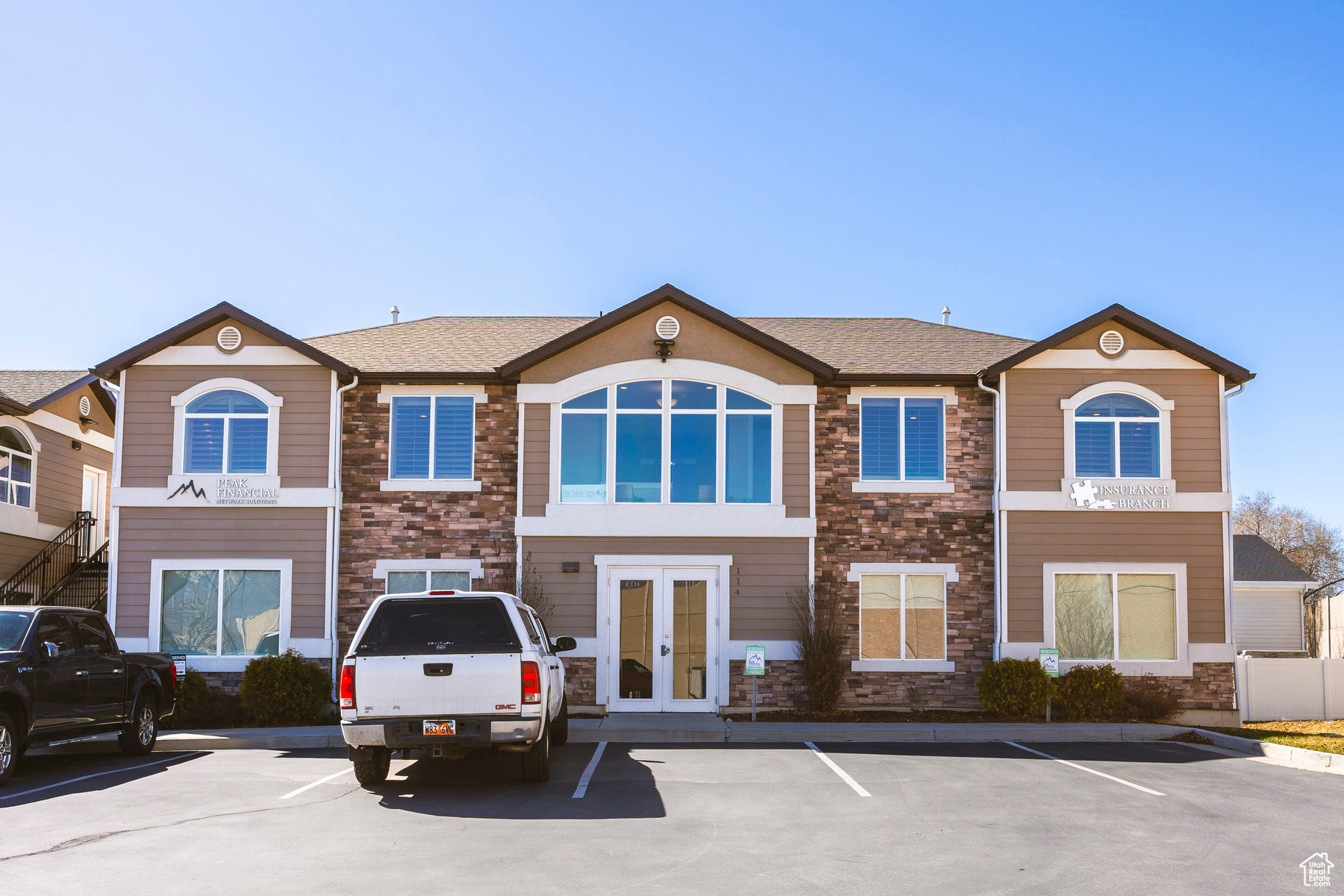 PARK - Commercial Sale