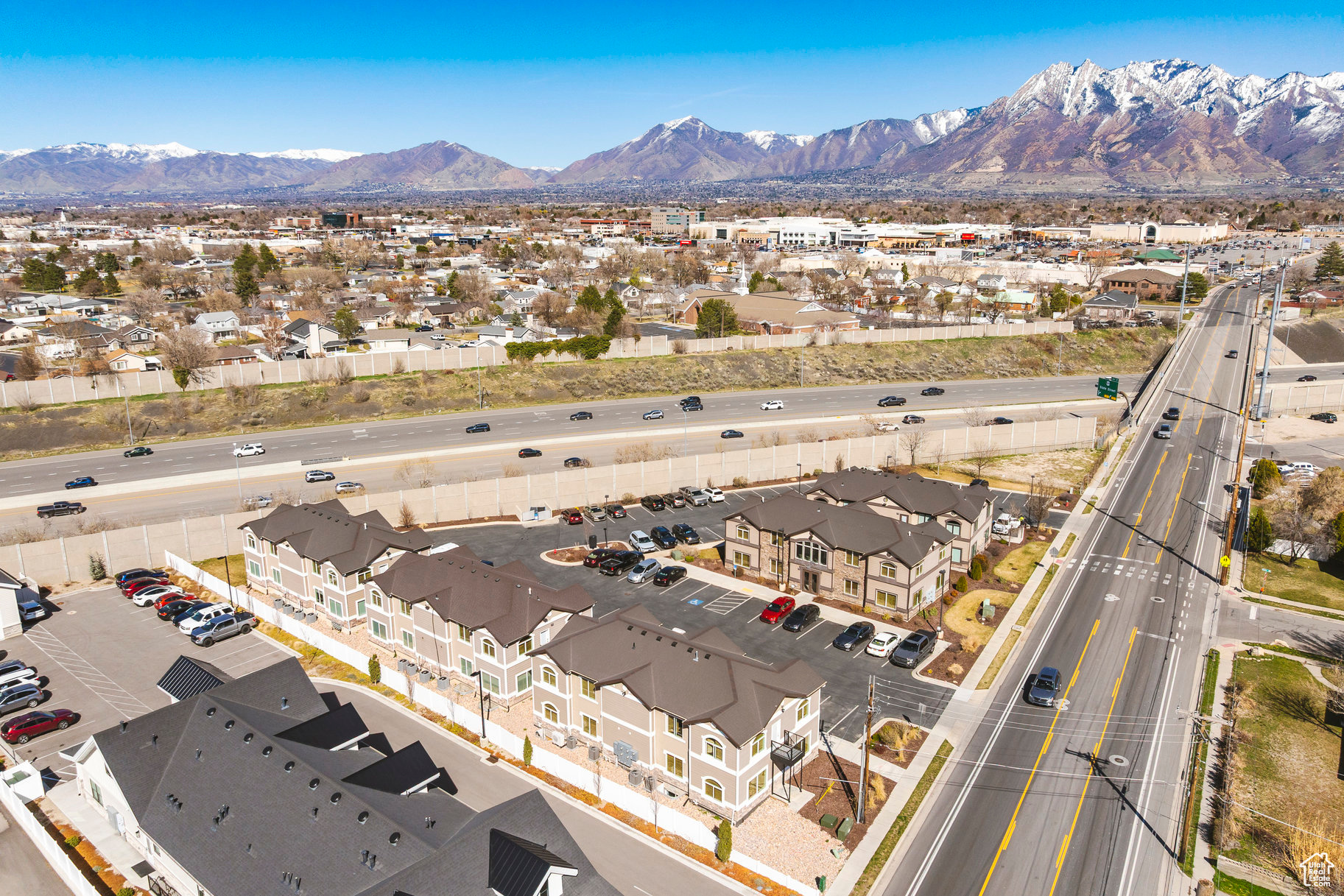 PARK - Commercial Sale