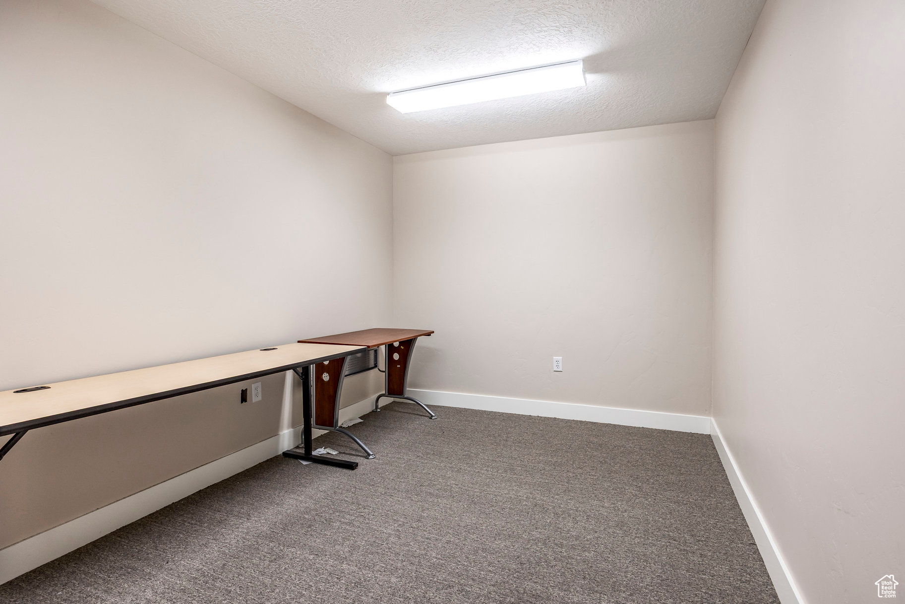 PARK - Commercial Sale