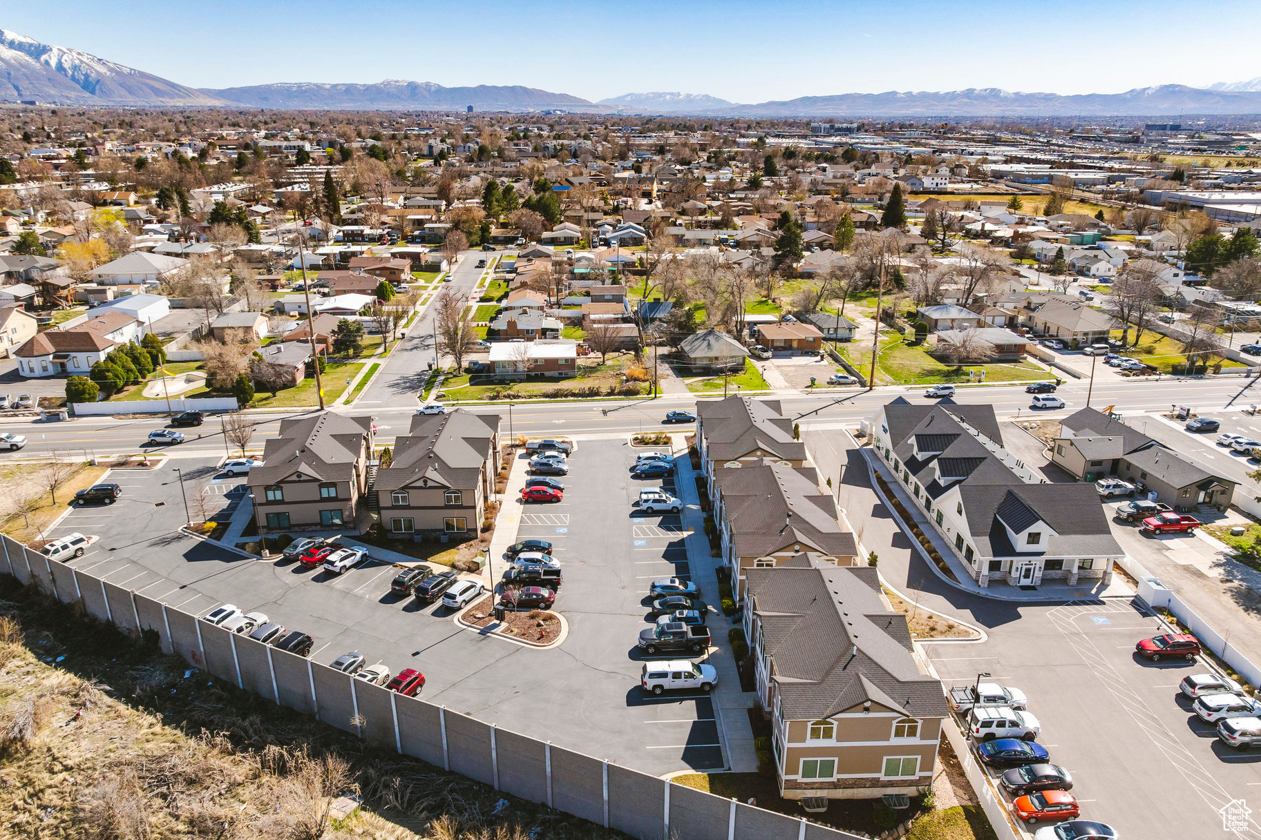 PARK - Commercial Sale