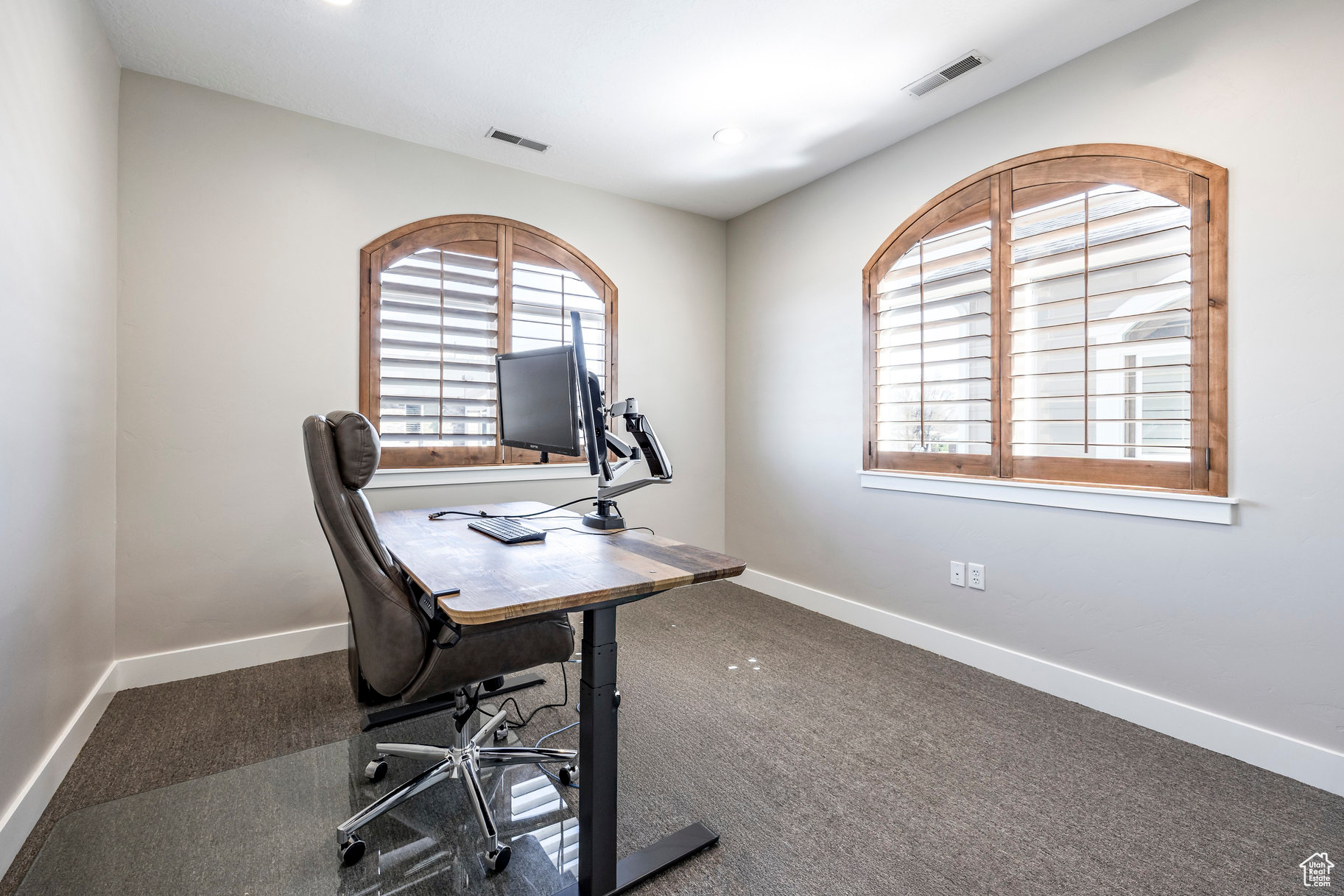 PARK - Commercial Sale