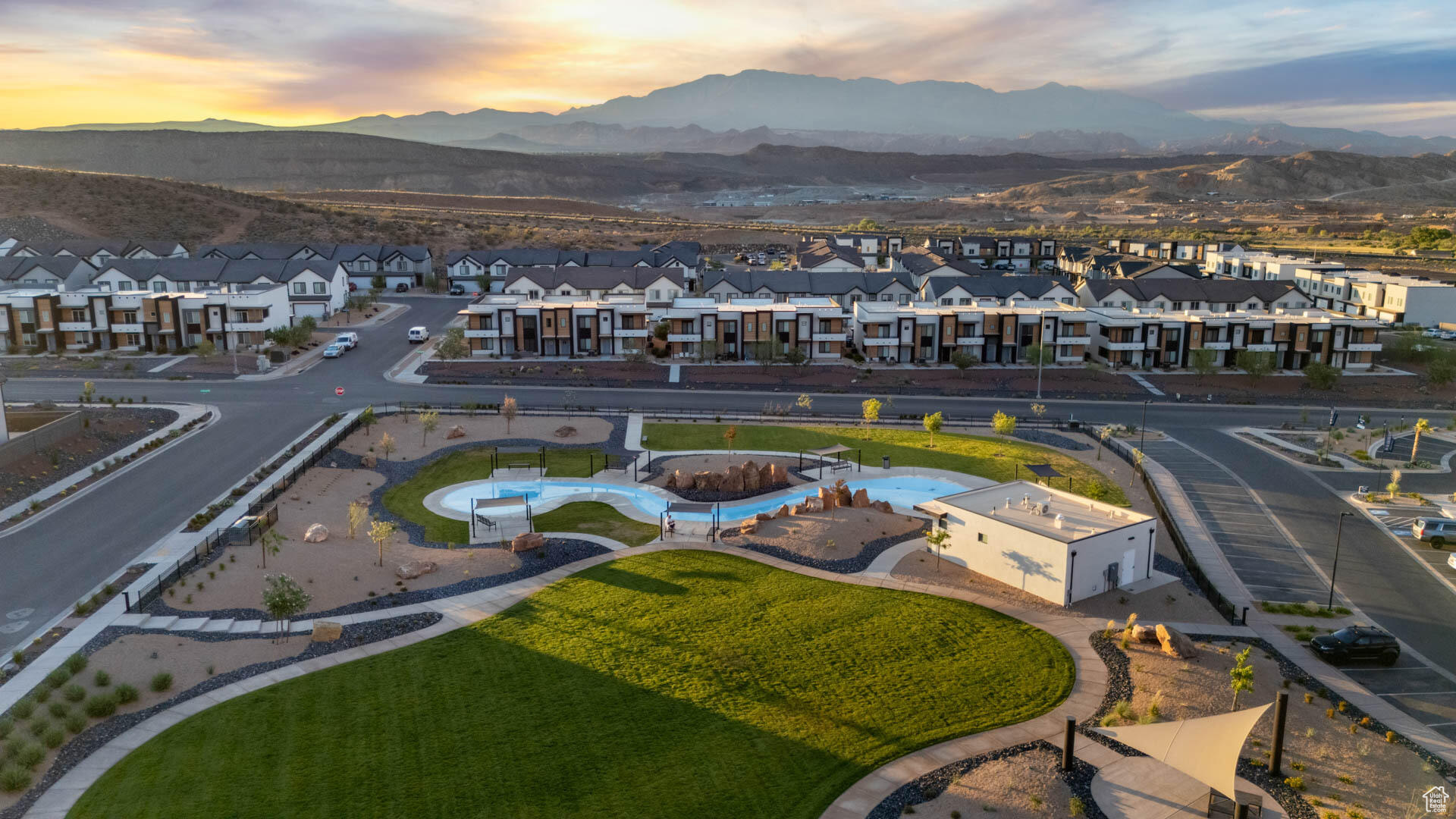 CORRAL HOLLOW AT LONG VALLEY - Residential