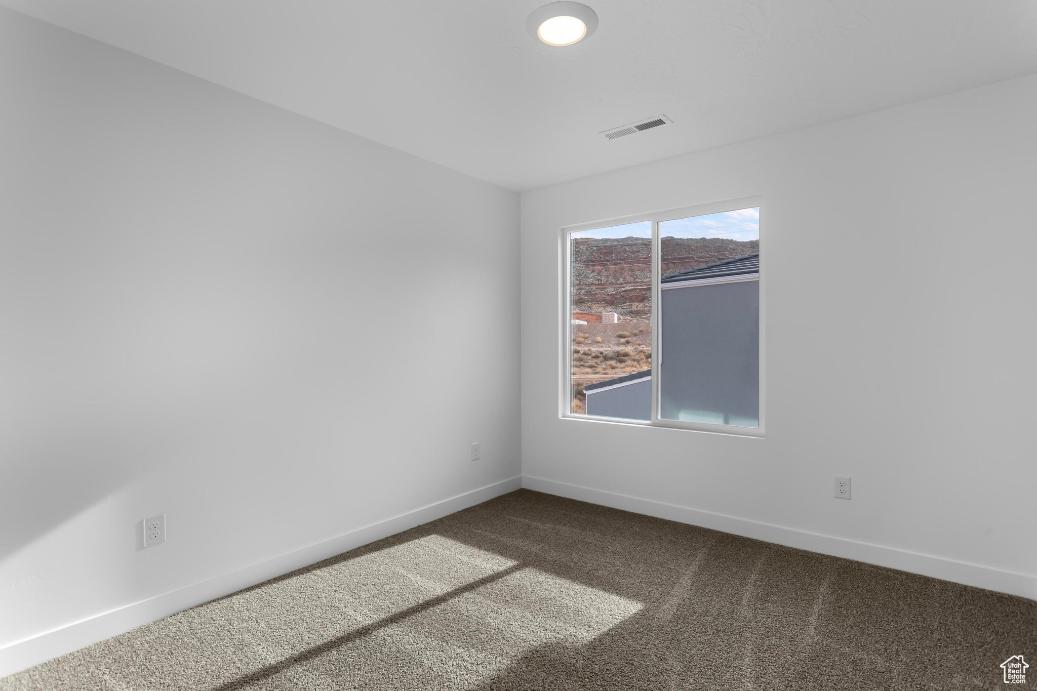 CORRAL HOLLOW AT LONG VALLEY - Residential