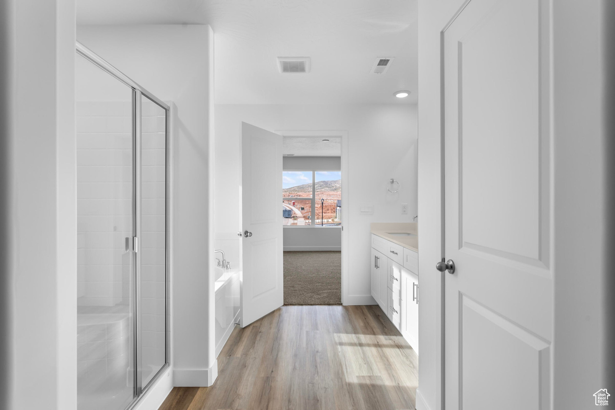 CORRAL HOLLOW AT LONG VALLEY - Residential