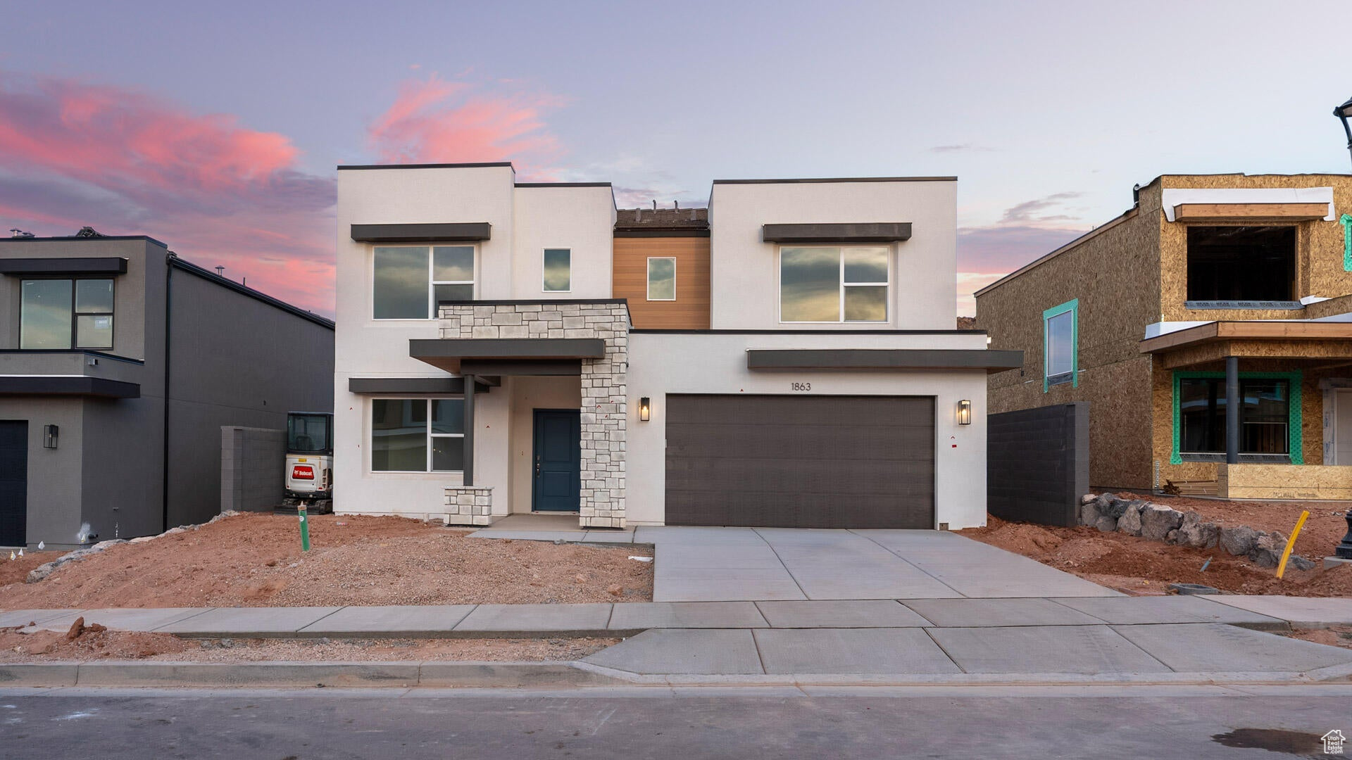 CORRAL HOLLOW AT LONG VALLEY - Residential