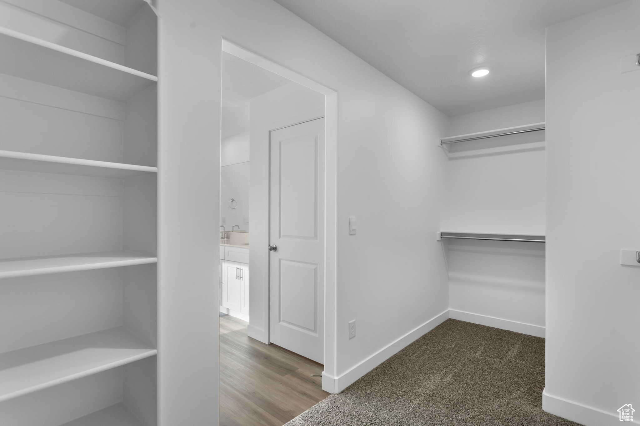 CORRAL HOLLOW AT LONG VALLEY - Residential