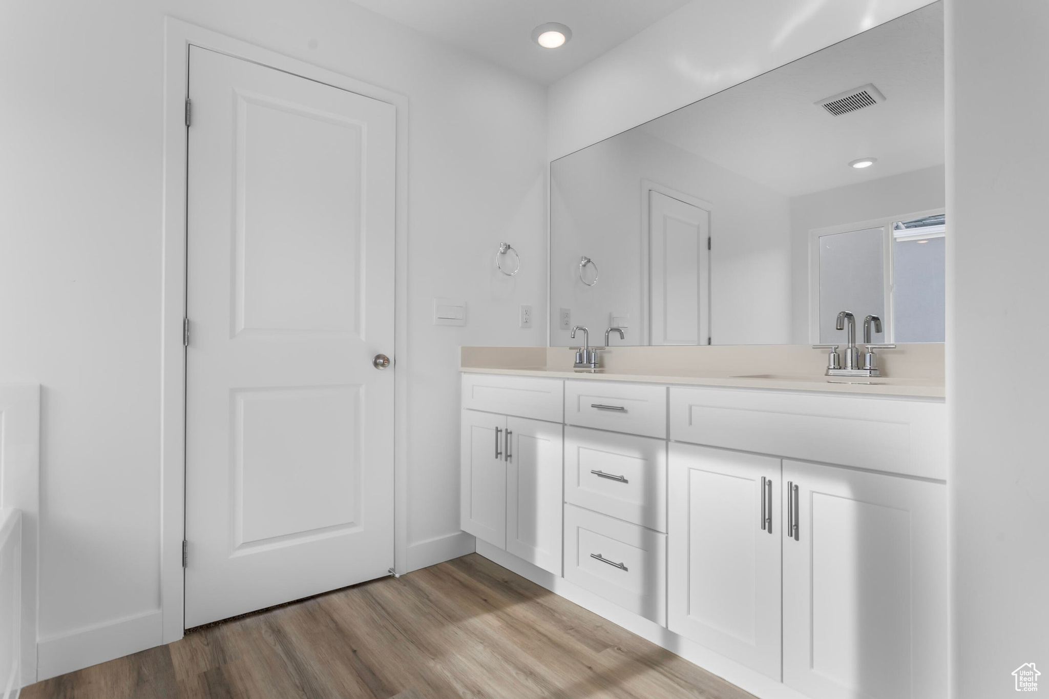 CORRAL HOLLOW AT LONG VALLEY - Residential