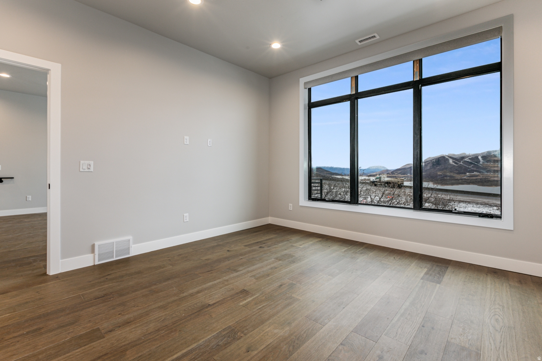 KLAIM - Residential Lease