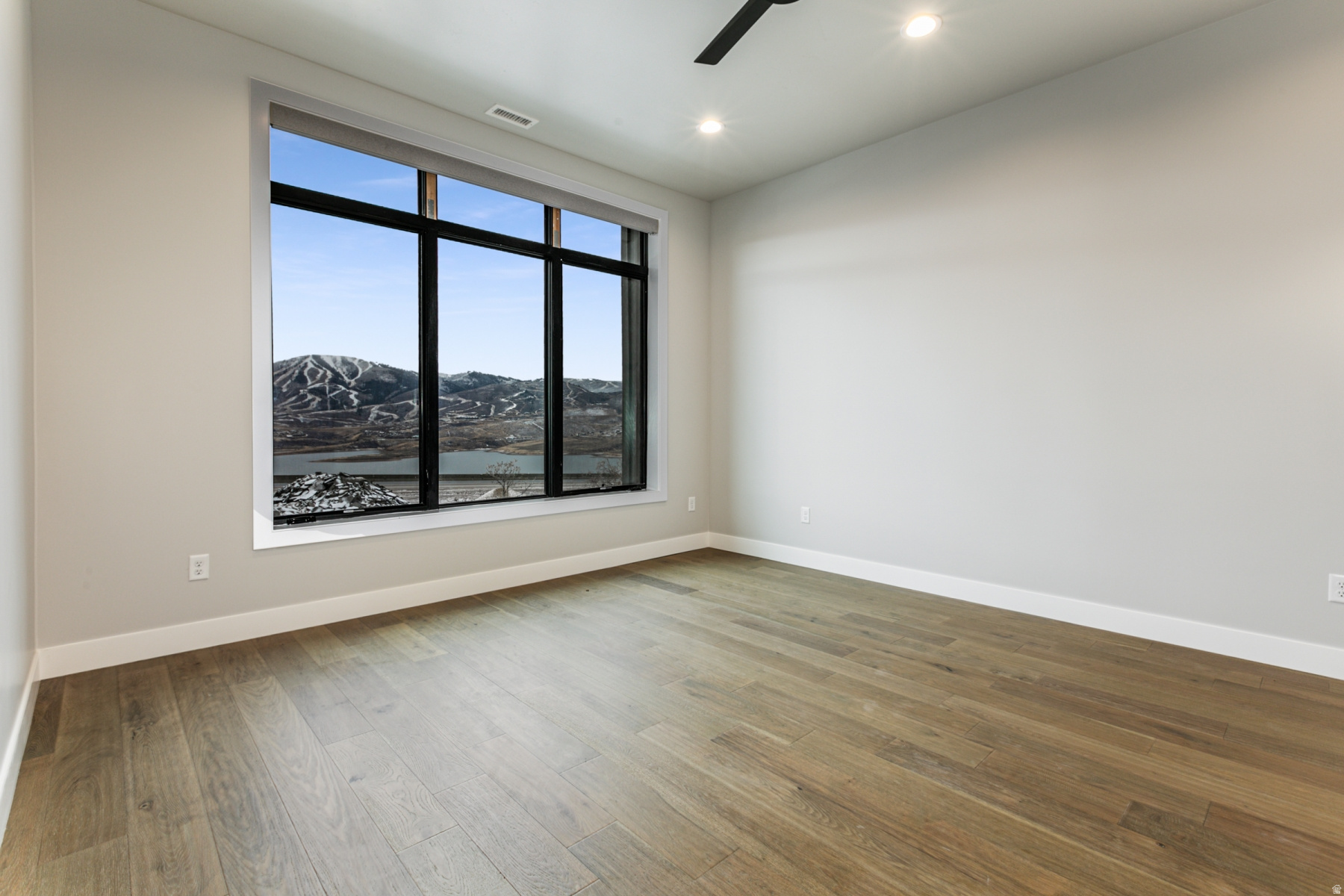 KLAIM - Residential Lease