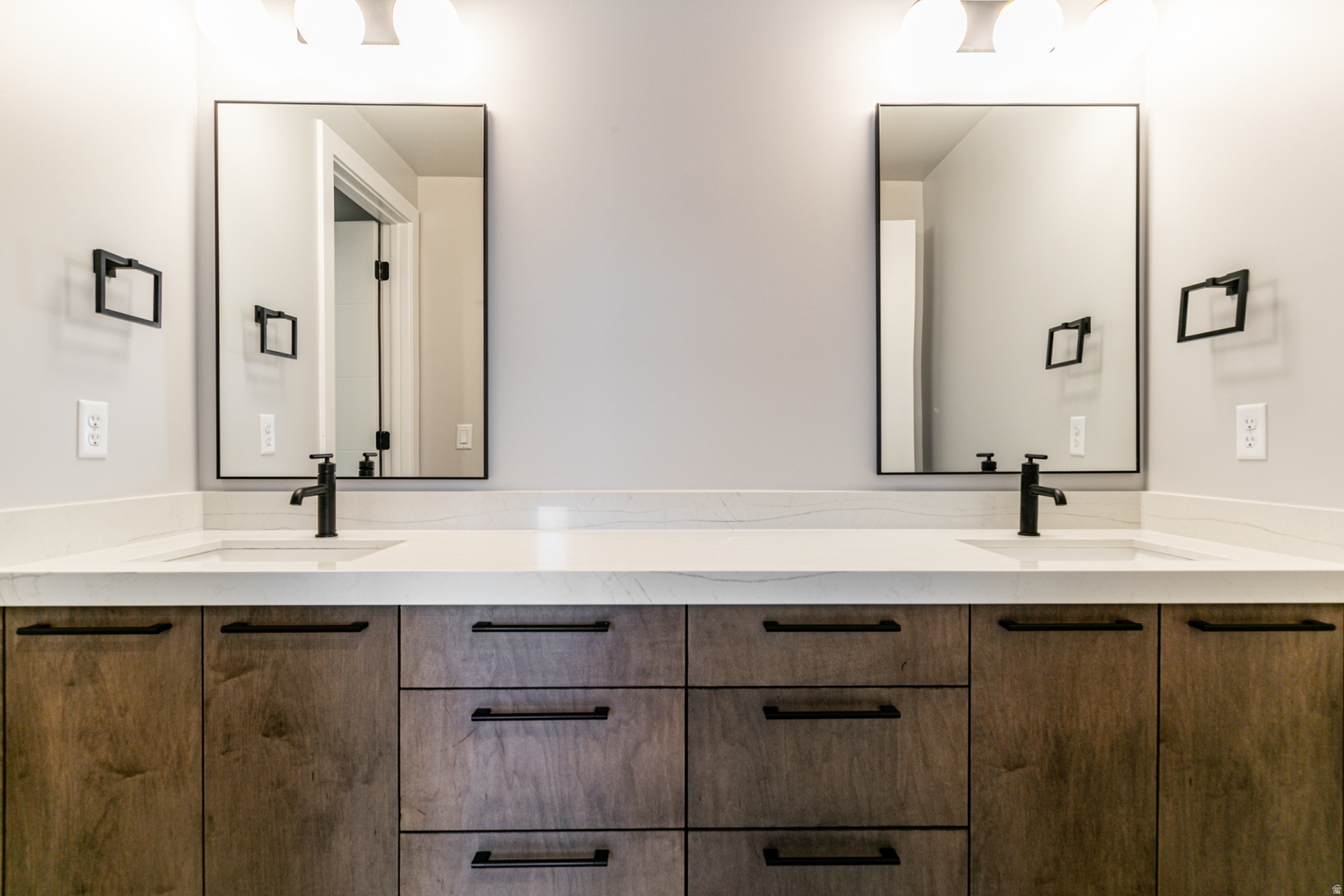 KLAIM - Residential Lease