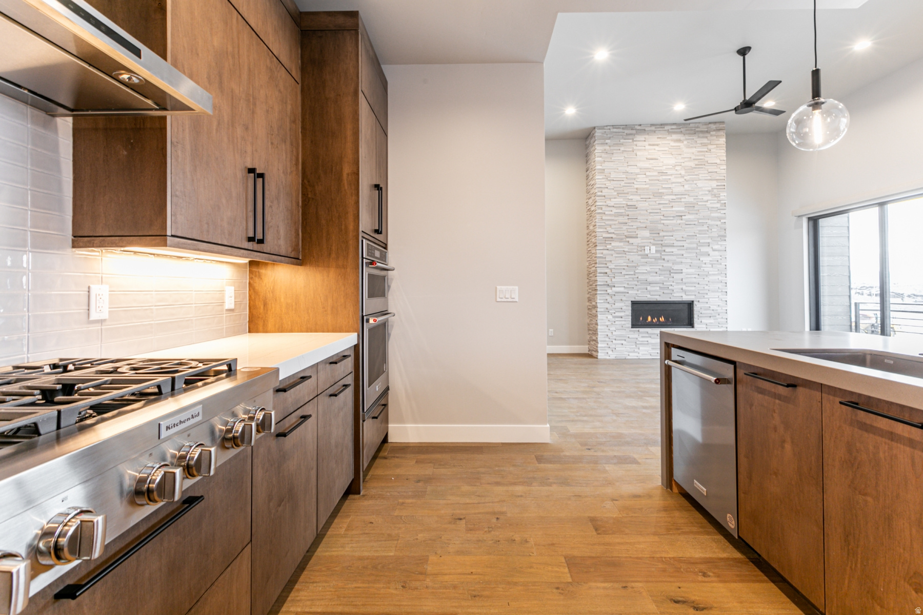 KLAIM - Residential Lease