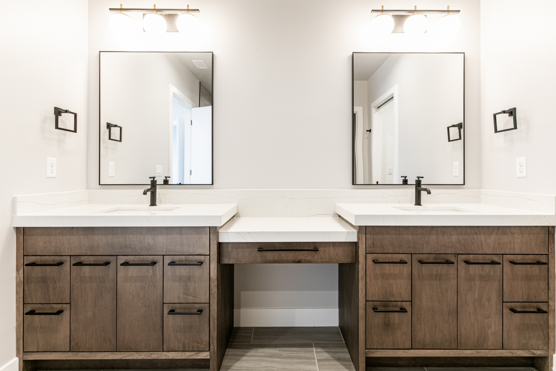 KLAIM - Residential Lease