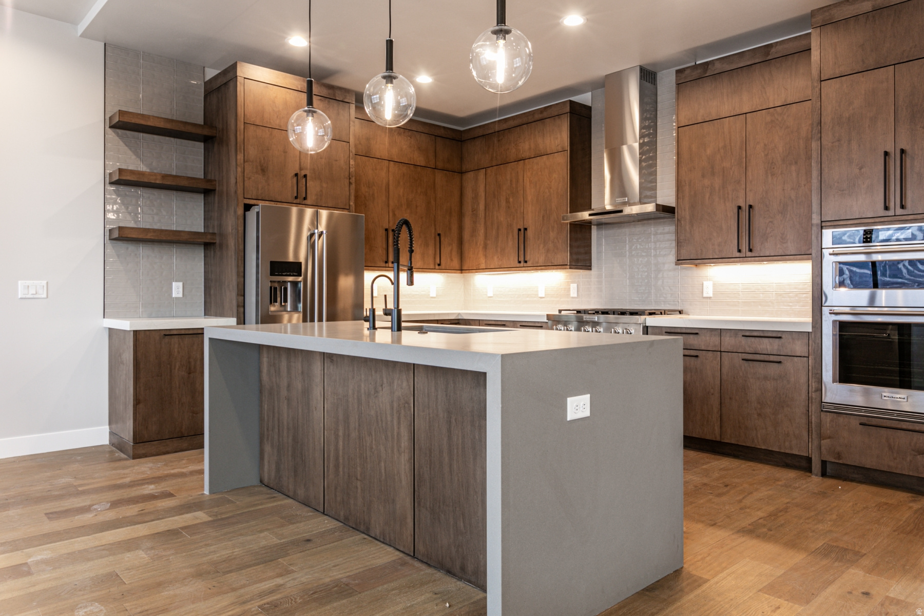 KLAIM - Residential Lease